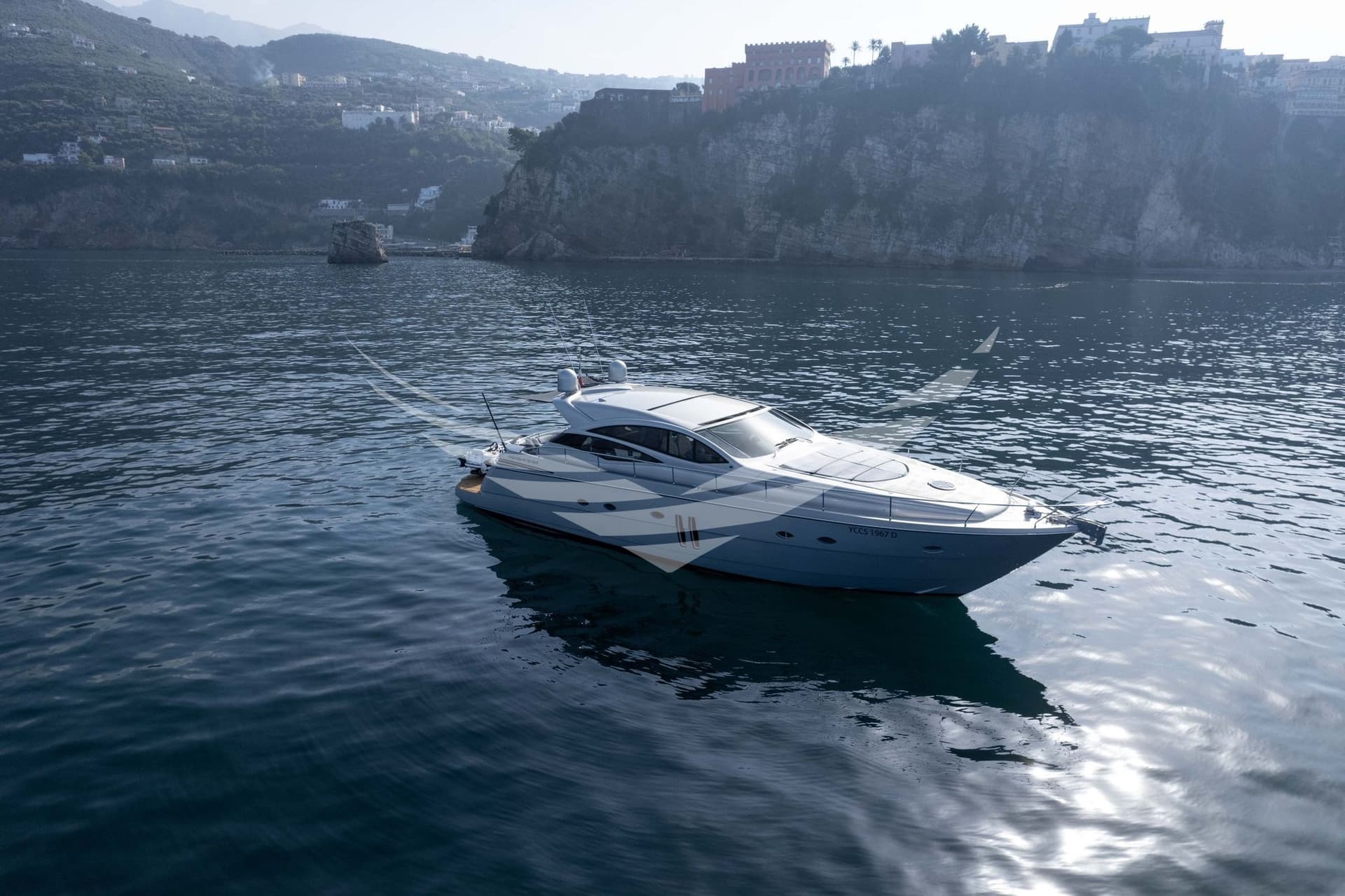 Pershing 62 - Interior View Pershing 62 - Interior View