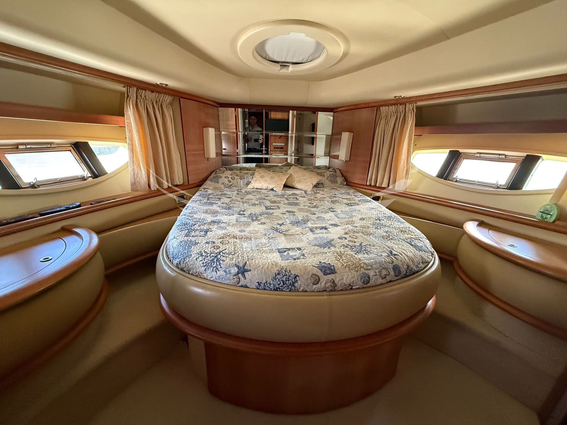 Azimut 62E usato - foto hero 19