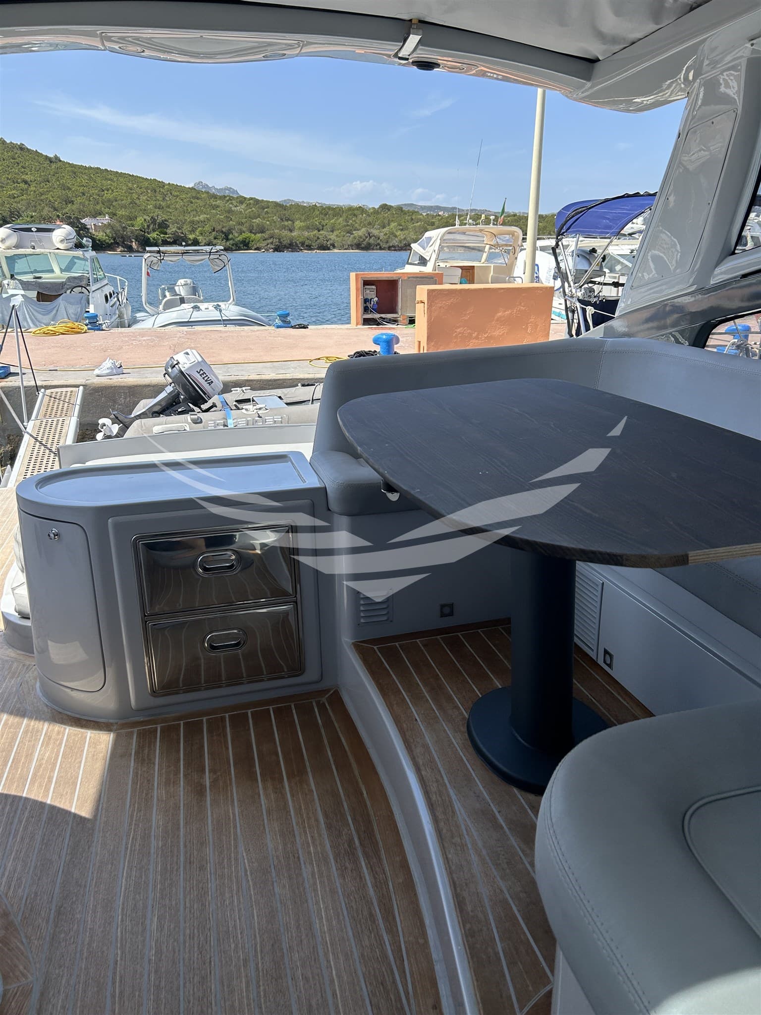 Baia Spa Baia 48 Flash - Deck View Baia Spa Baia 48 Flash - Deck View