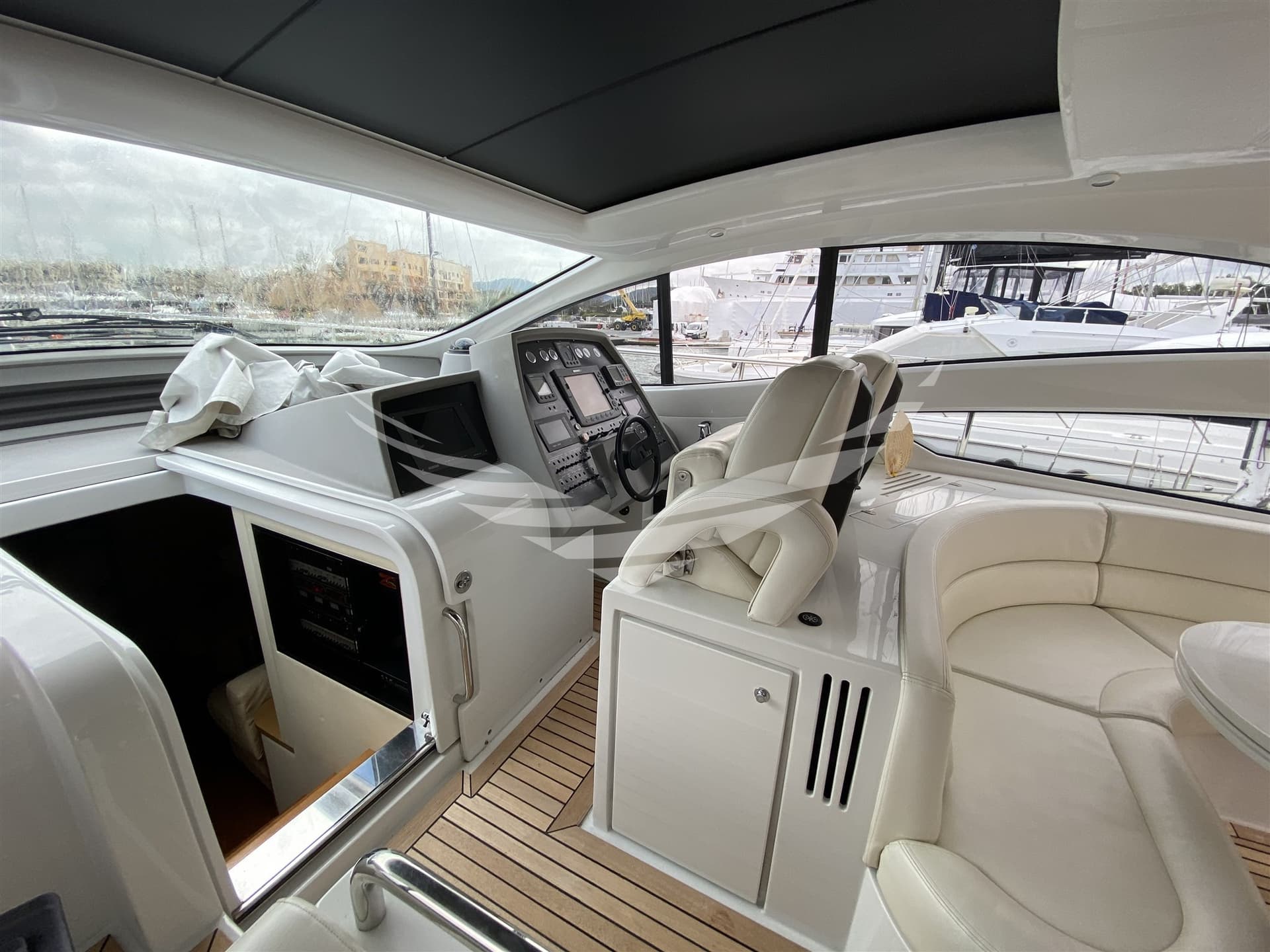 Pershing 56 usato - dettaglio 4