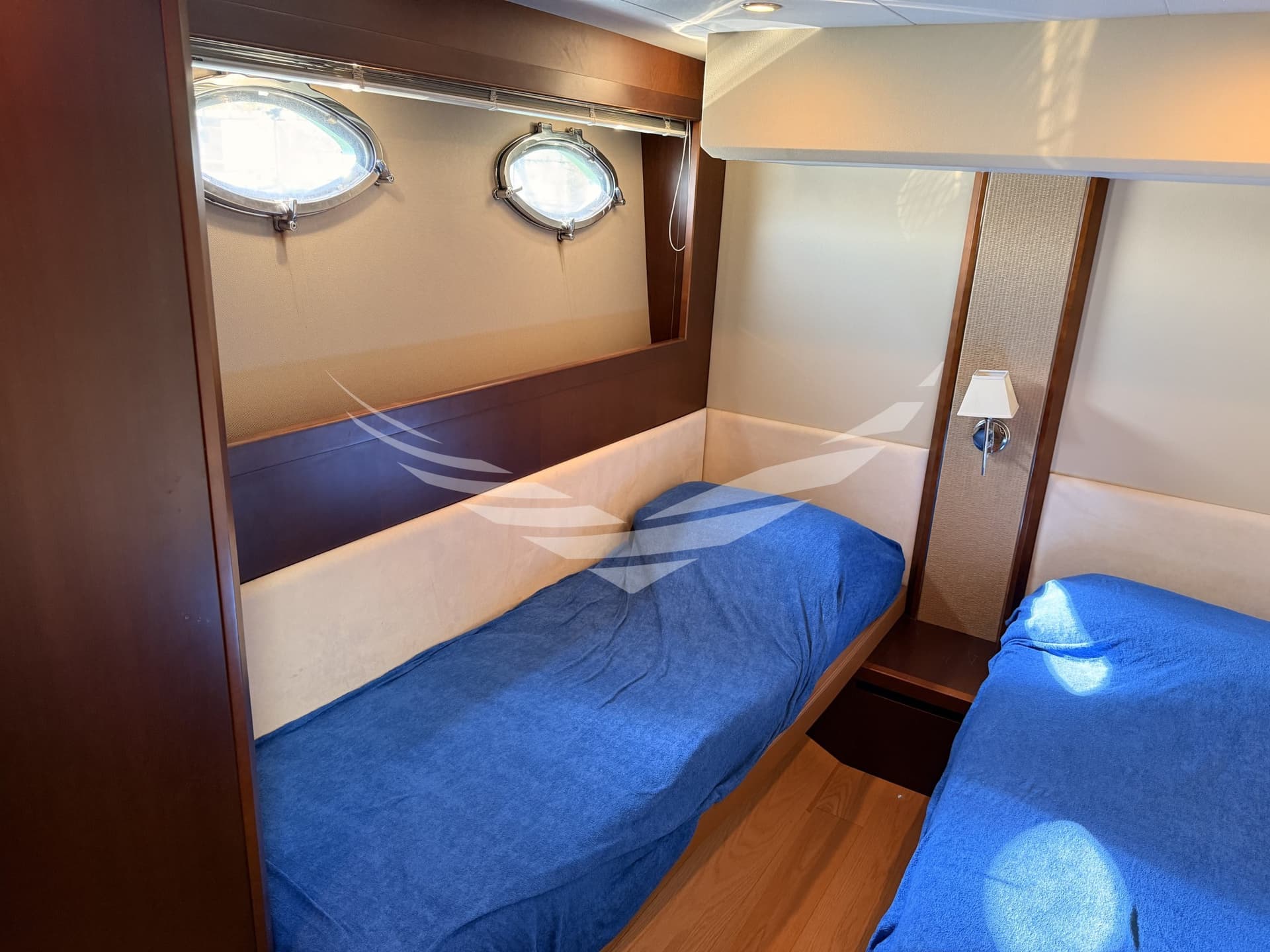 Princess Yachts V 53 usato - foto hero 26