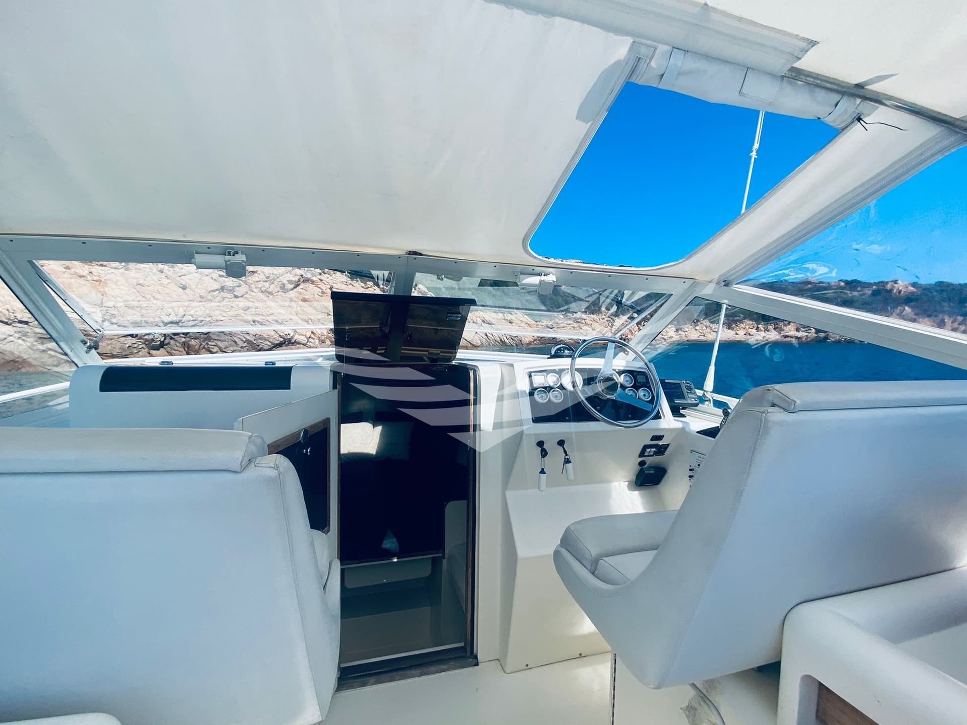 Bertram Yacht 28' Moppie used - hero image 5