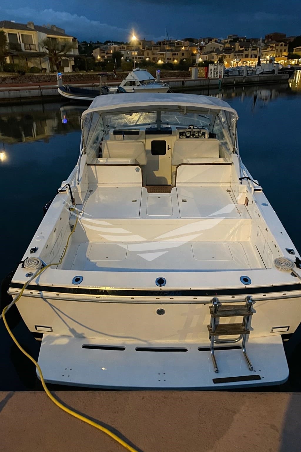 Bertram Yacht 28' Moppie d'occasion - détail 1