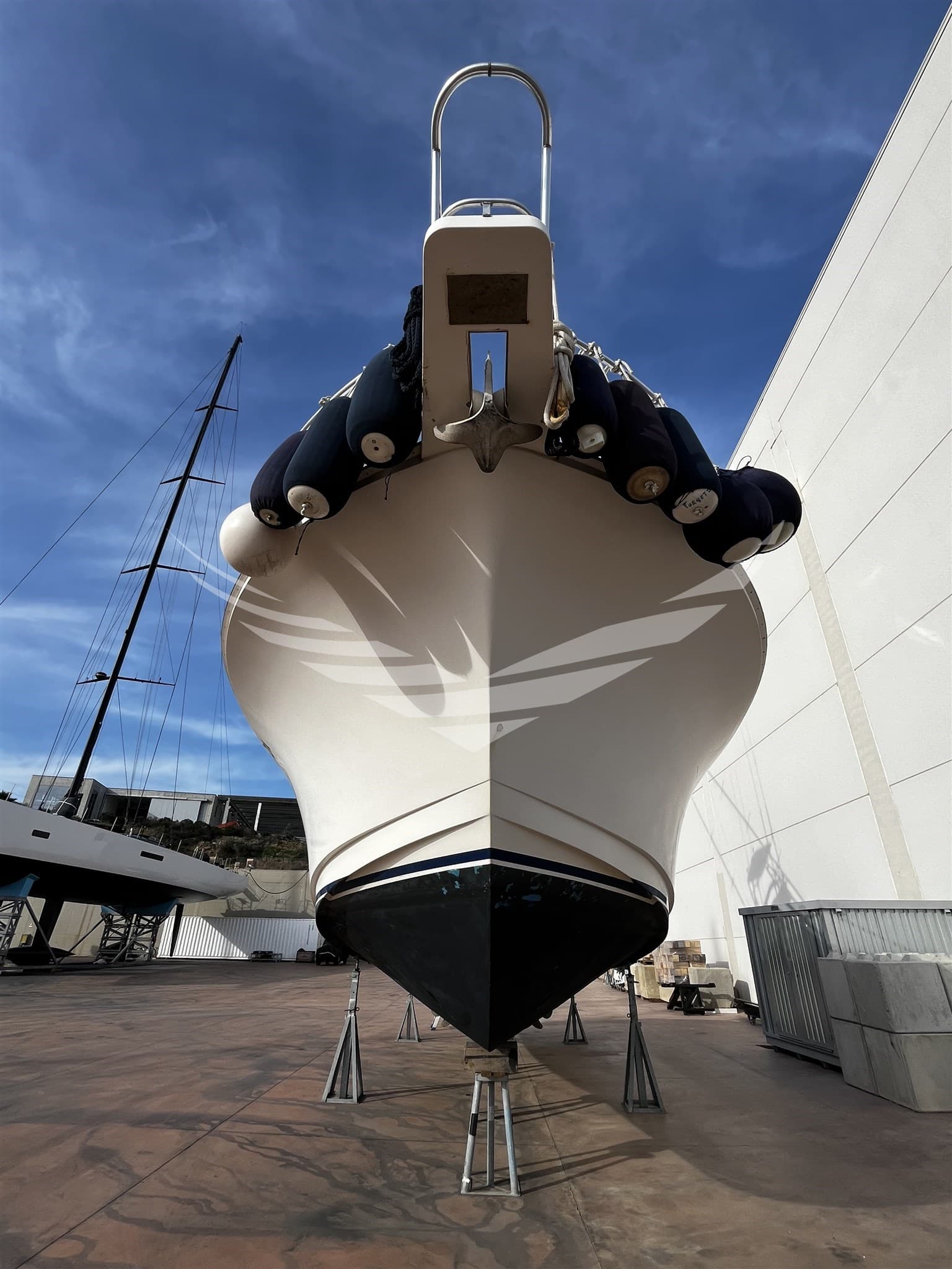 Cabo 45 Express used - detail 1