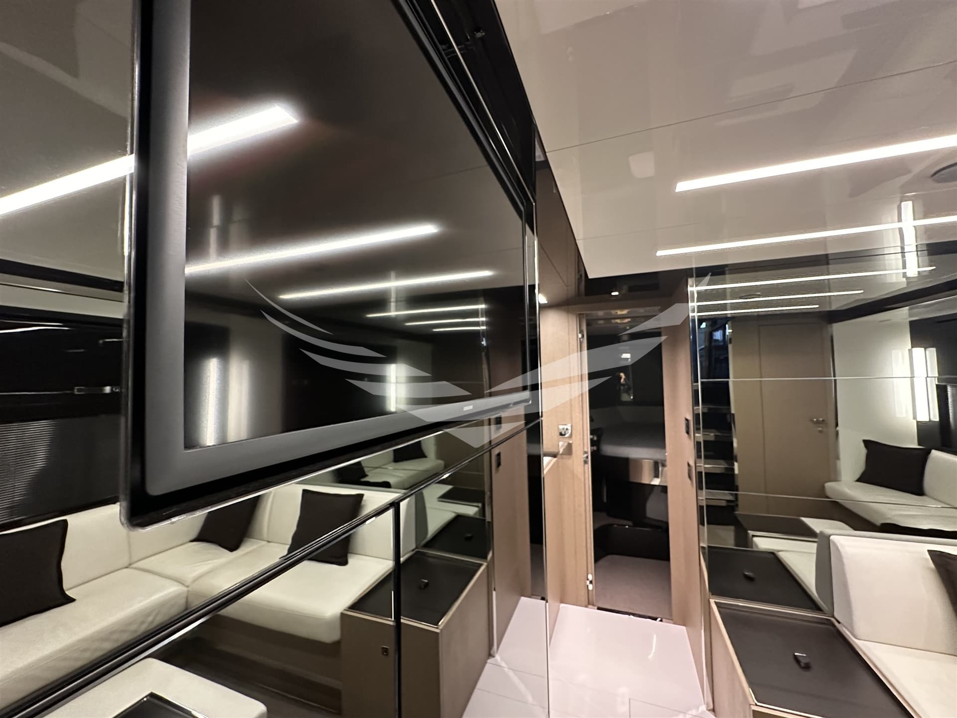 Riva 56 RIVALE usato - foto hero 14