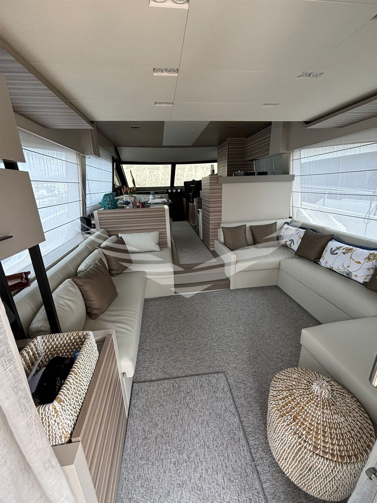 Ferretti 670 usato - foto hero 8