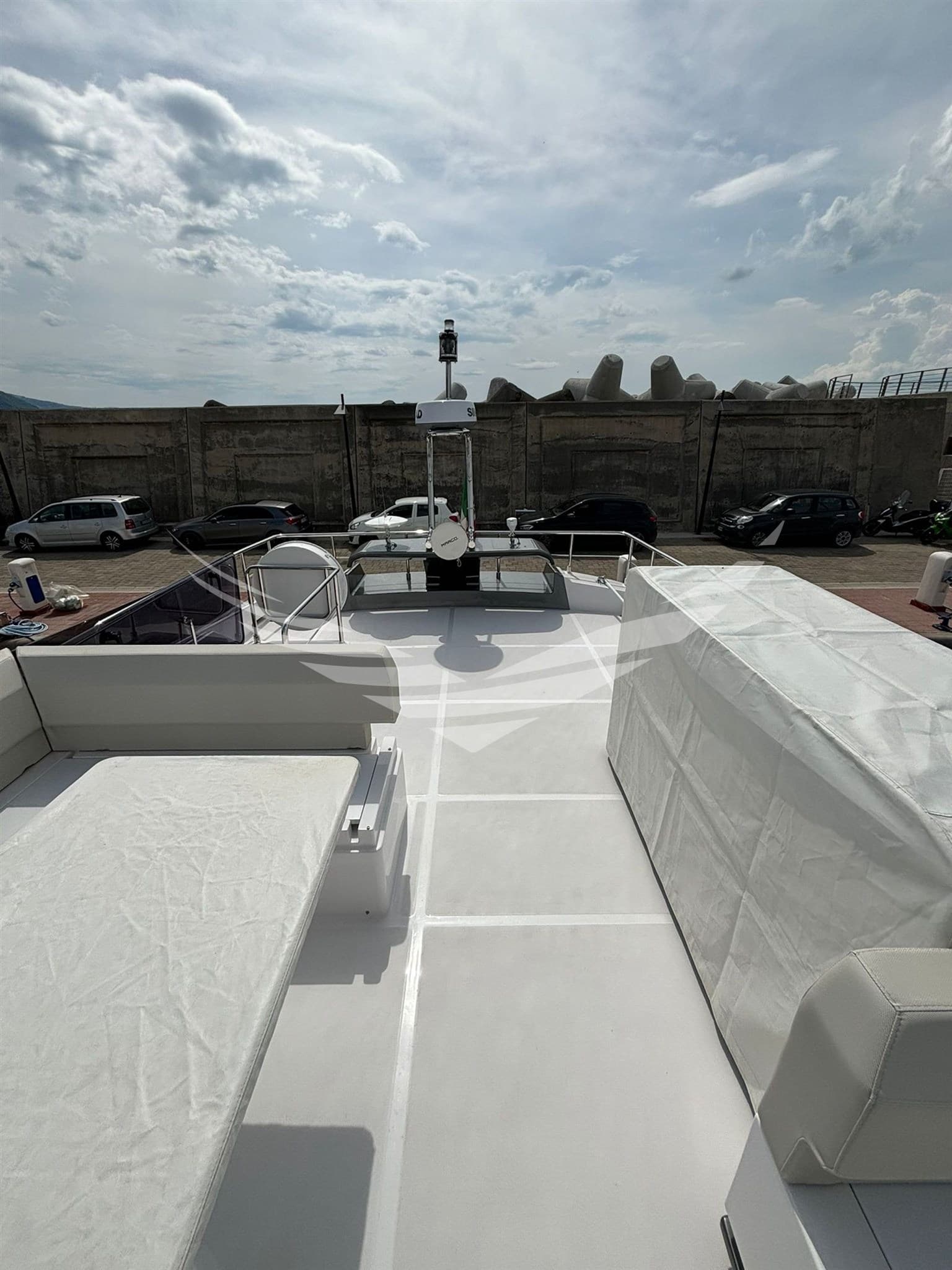 Ferretti 670 usato - foto hero 5