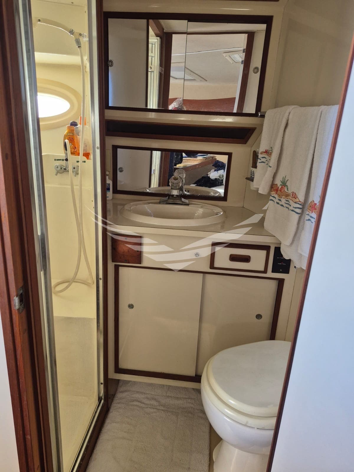 Bertram Yacht 38' Special used - hero image 8