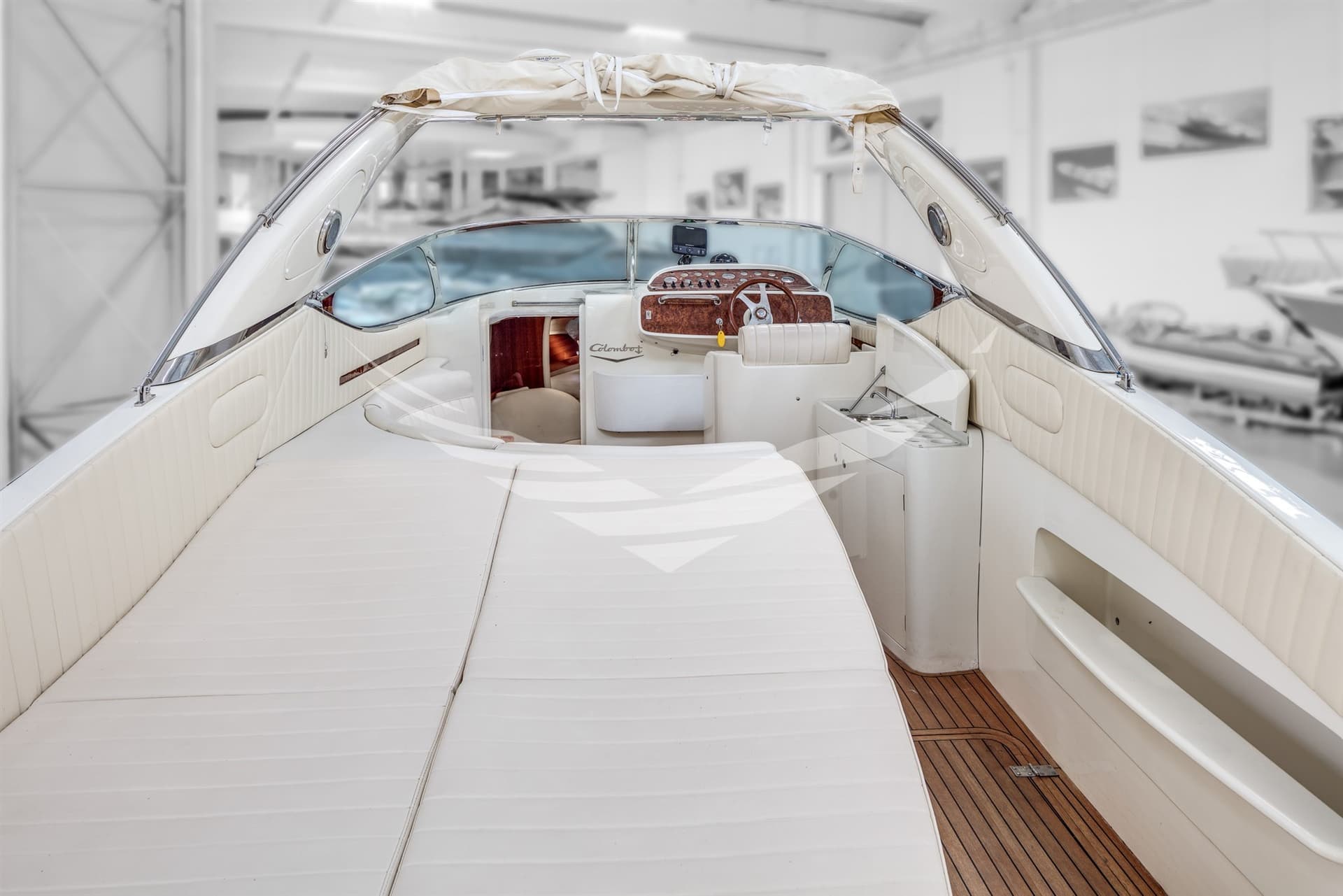 Colombo 38 Atlantic Sx - Detail View 1 Colombo 38 Atlantic Sx - Detail View 1