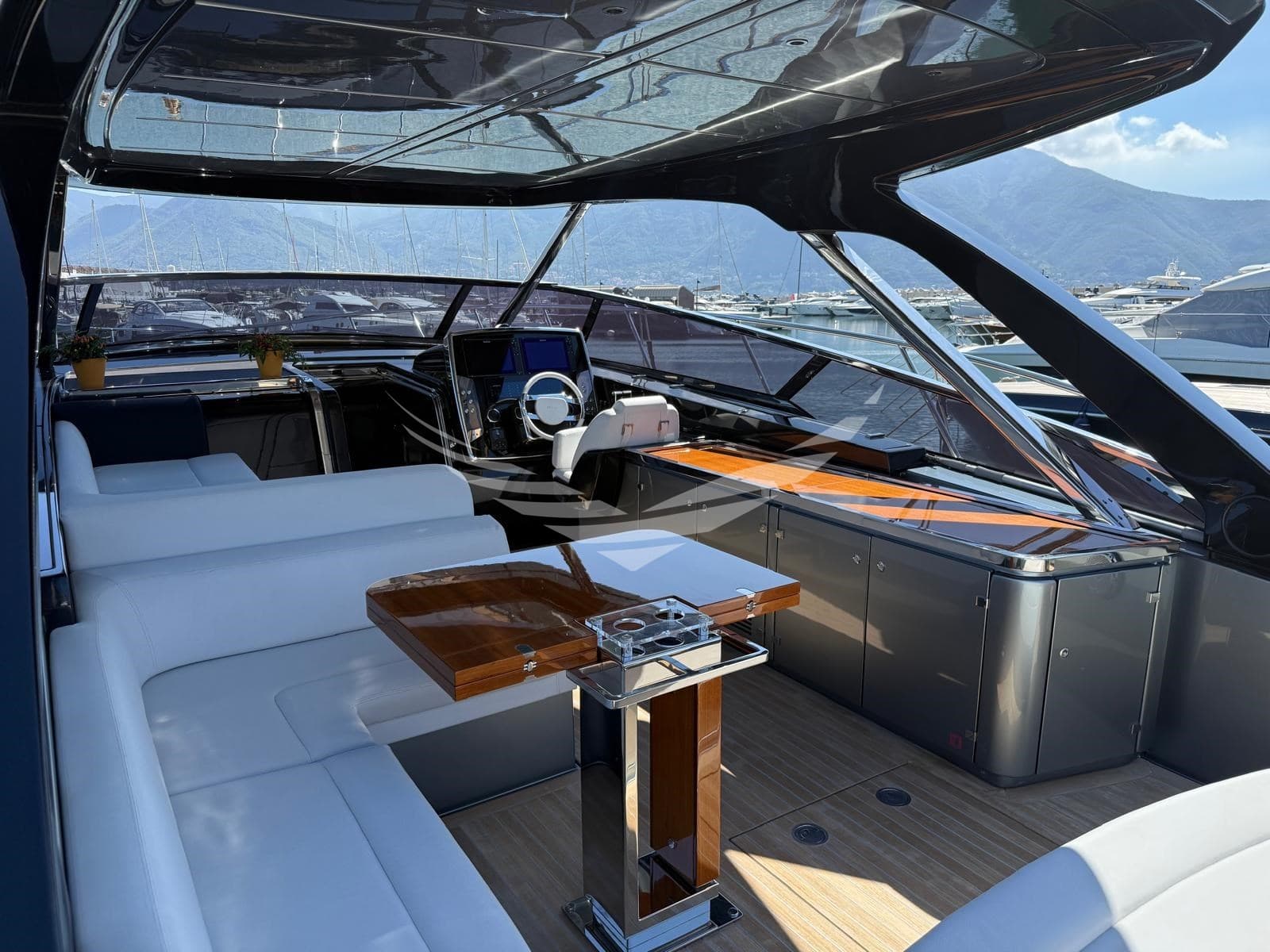 Riva 56 RIVALE usato - foto hero 6