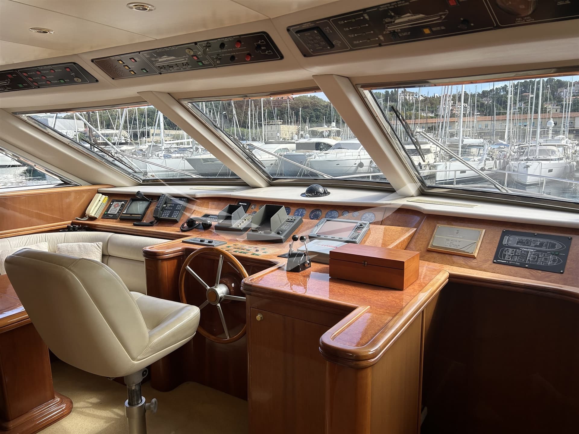 Falcon Yachts FALCON 82 S gebraucht - Hauptbild 10