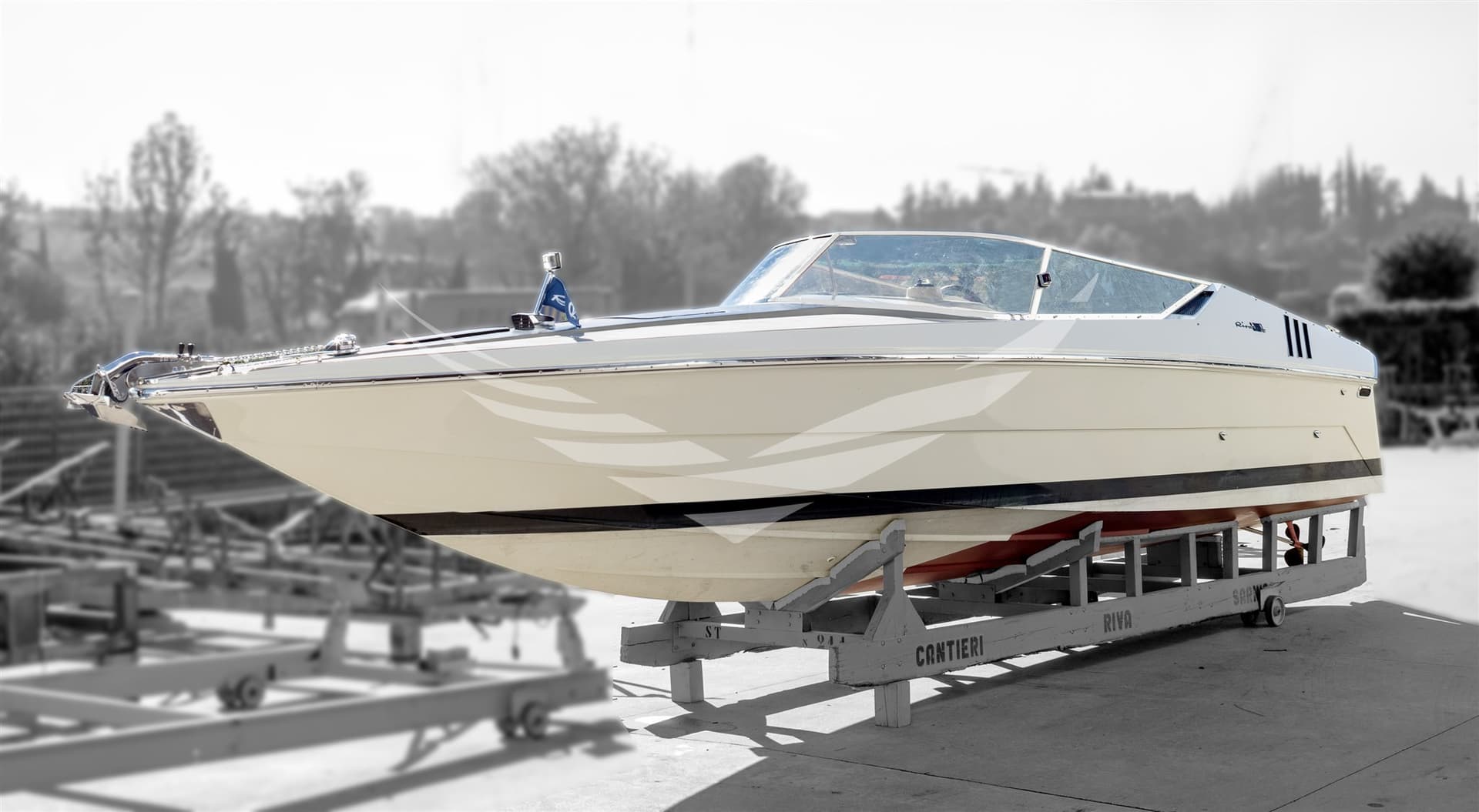 Riva Saint Tropez - Detail View 1 Riva Saint Tropez - Detail View 1