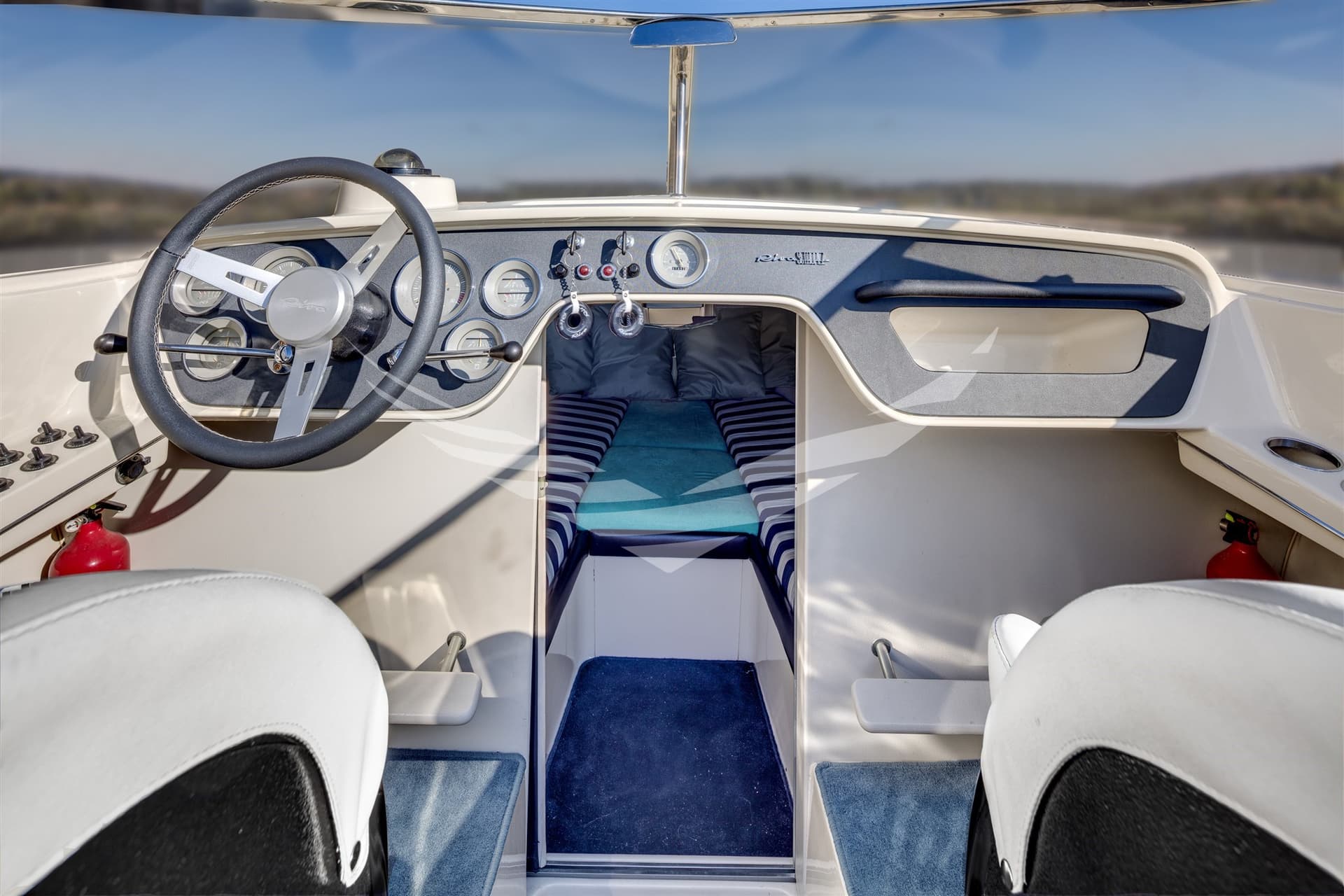 Riva SAINT TROPEZ usato - foto hero 8