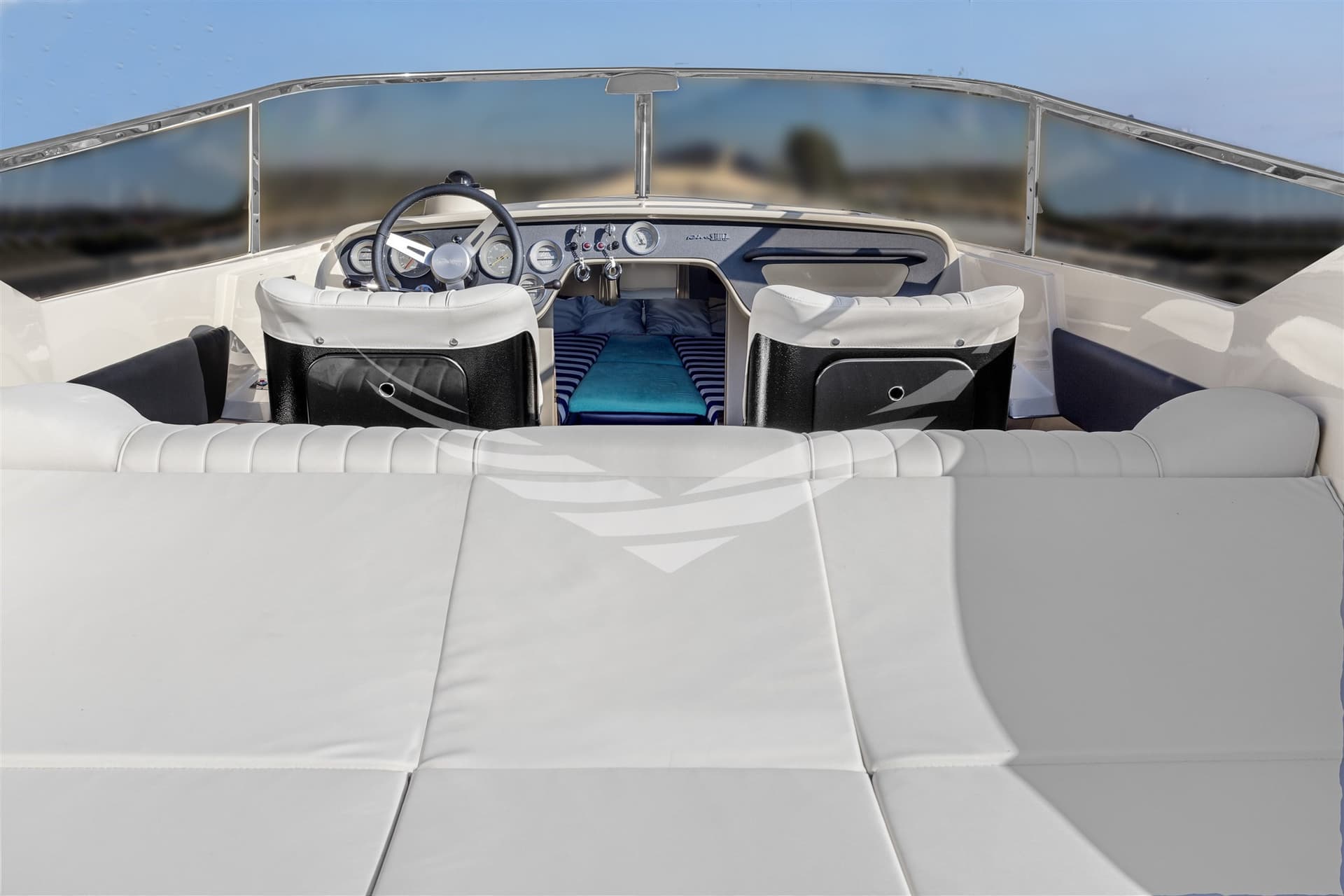 Riva SAINT TROPEZ usato - foto hero 6