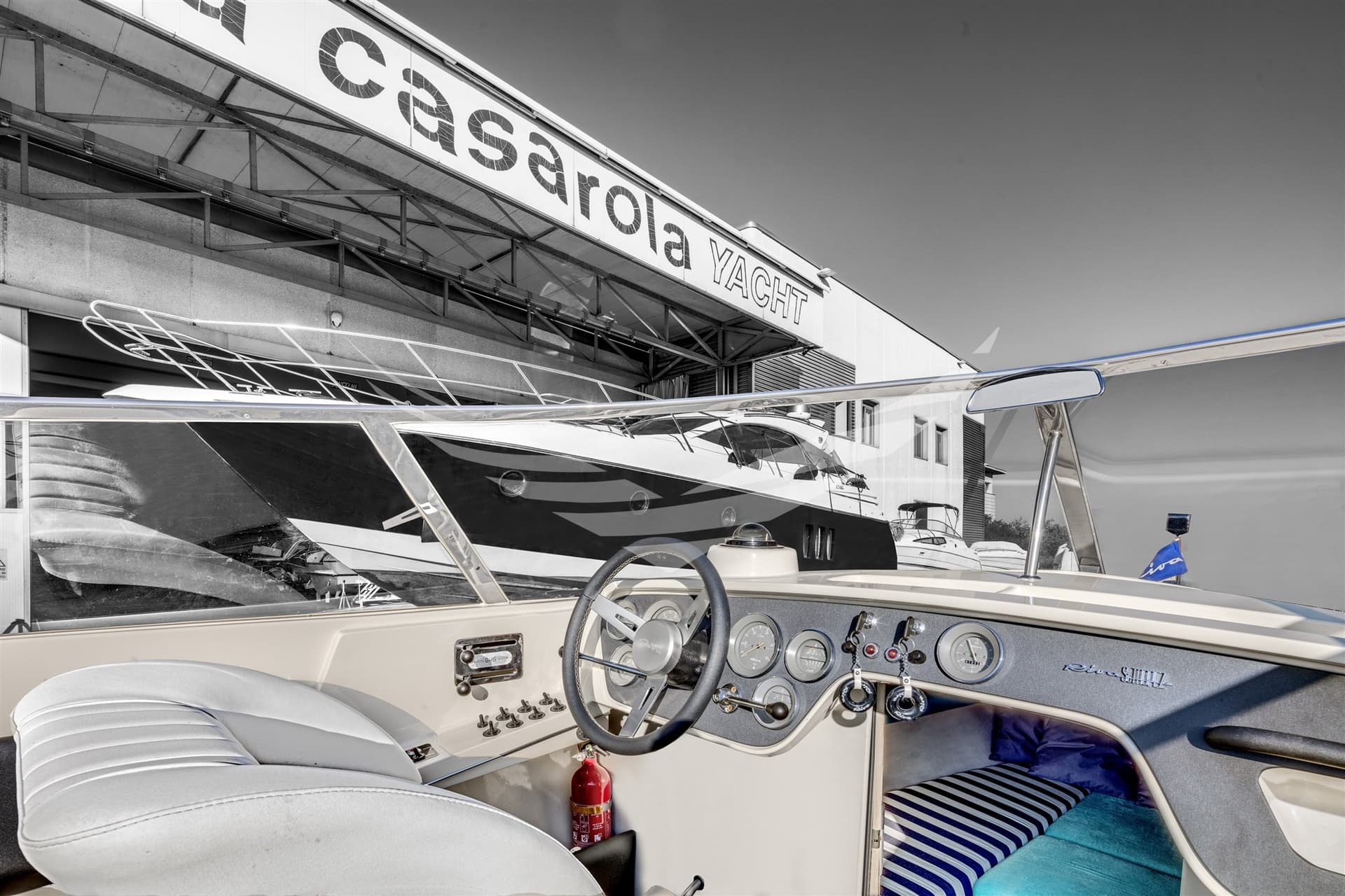 Riva SAINT TROPEZ usato - foto hero 11
