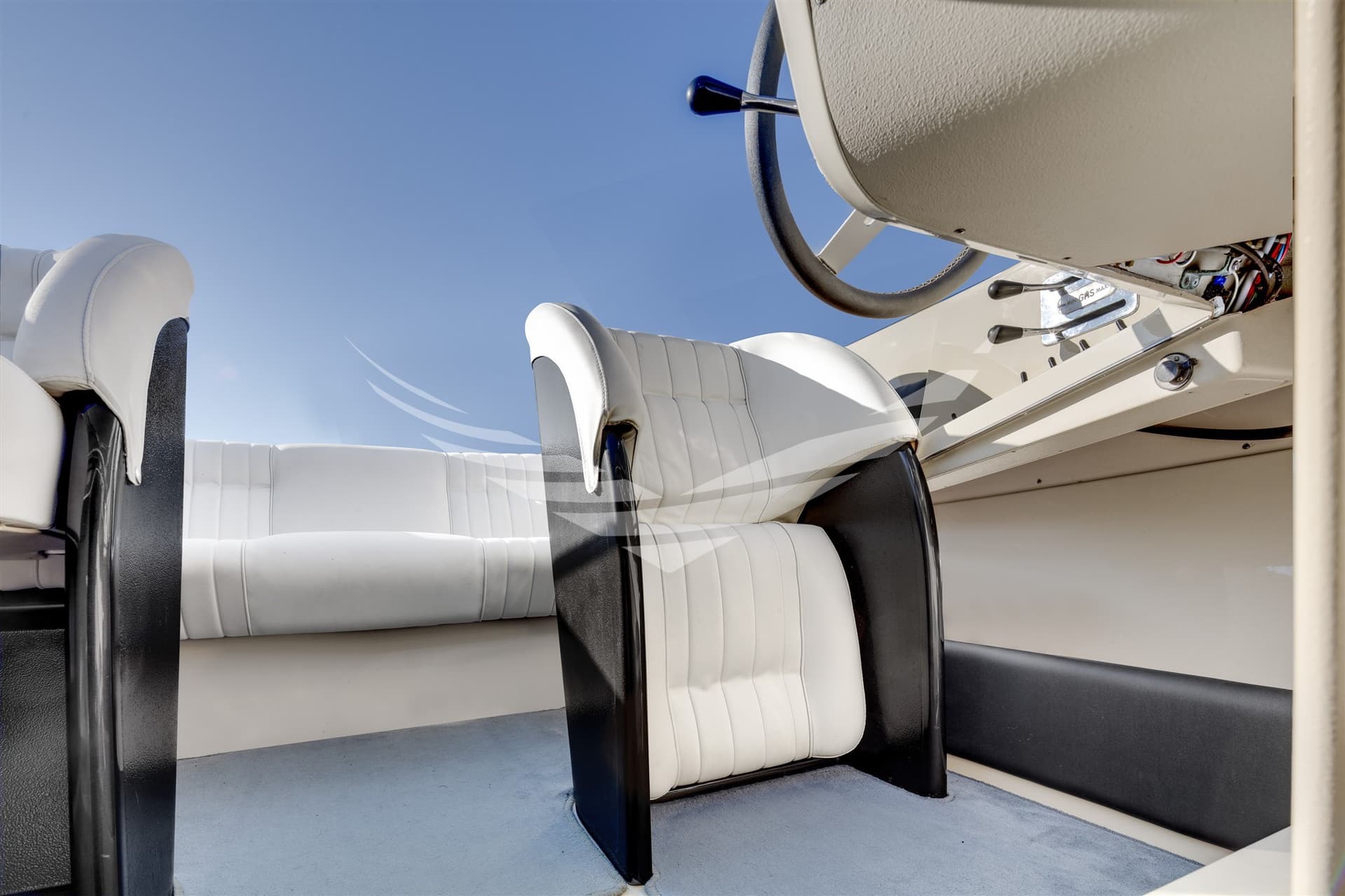 Riva SAINT TROPEZ usato - foto hero 10