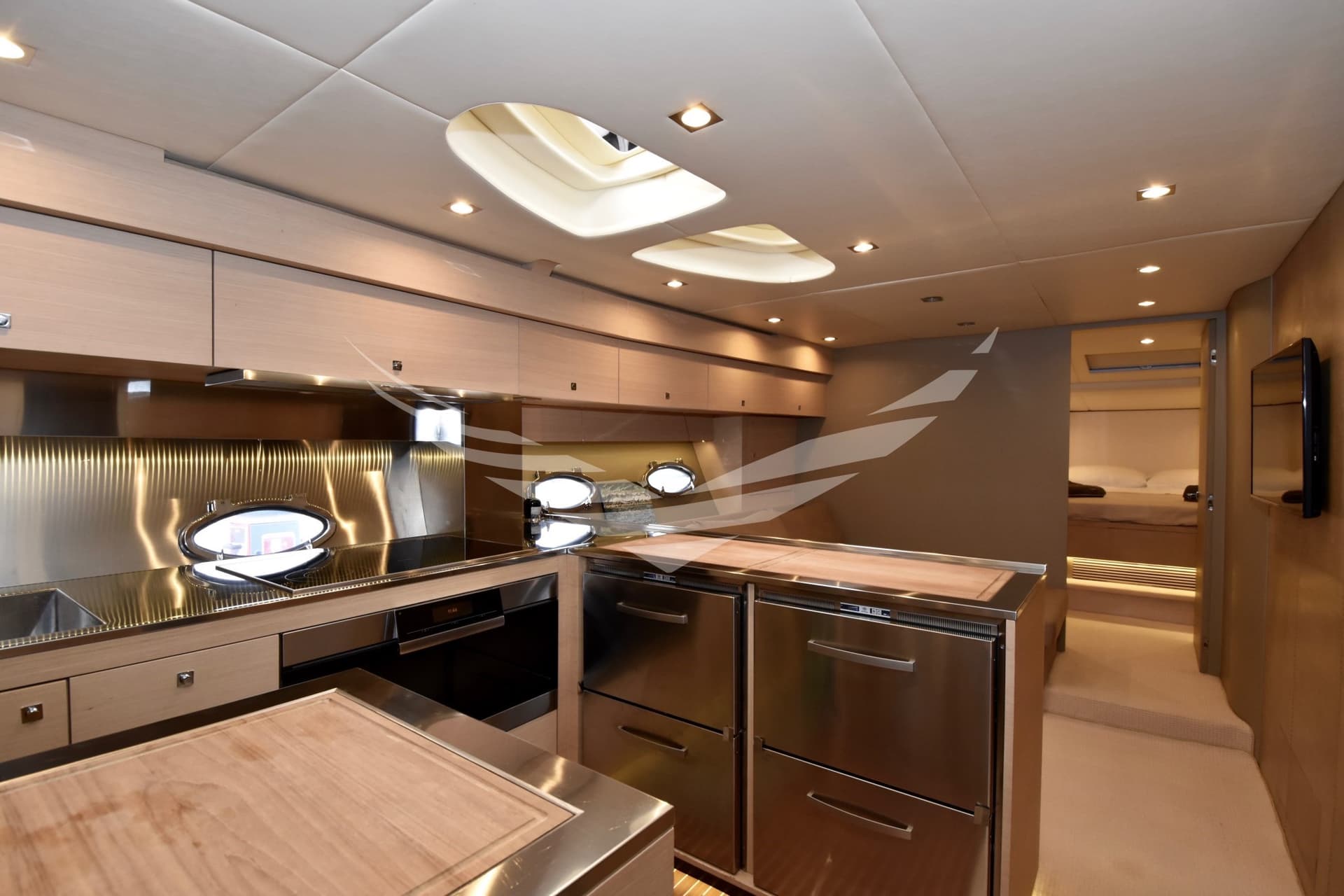 Sunseeker Predator 75 d'occasion - image hero 9