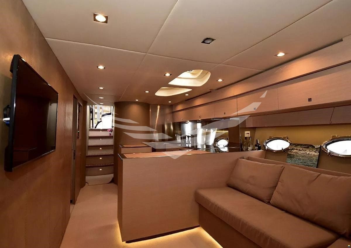 Sunseeker Predator 75 d'occasion - image hero 11