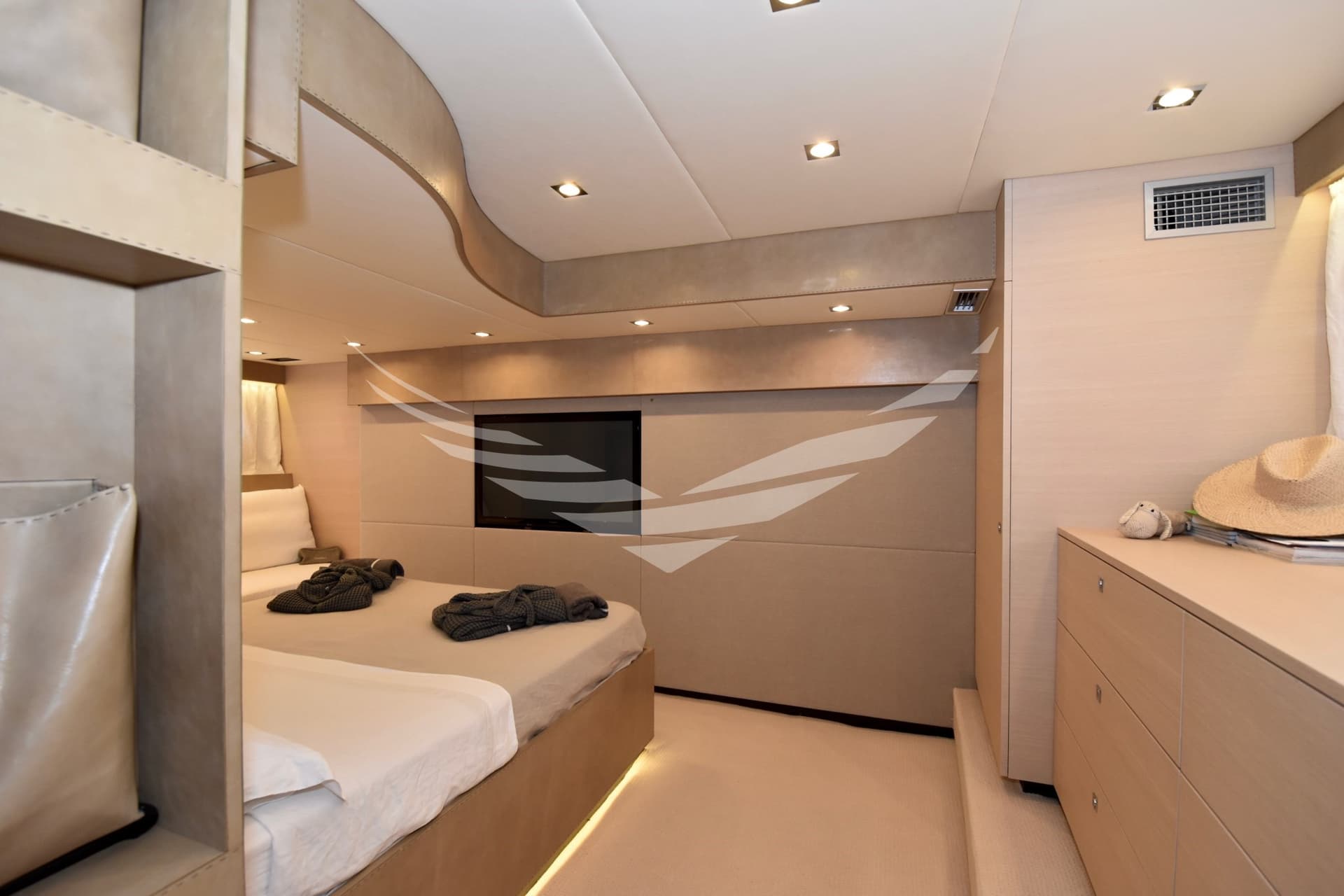 Sunseeker Predator 75 d'occasion - image hero 15