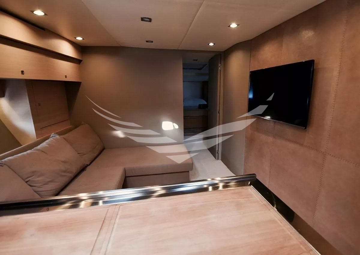 Sunseeker Predator 75 d'occasion - image hero 12