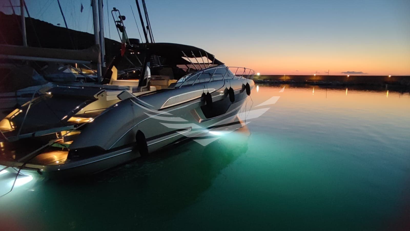 Riva 56 Rivale used - detail 1