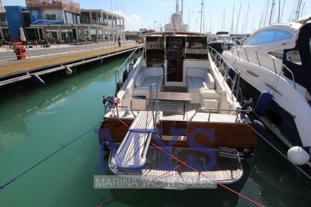 Rose island Lobster 49 - Deck View Rose island Lobster 49 - Deck View