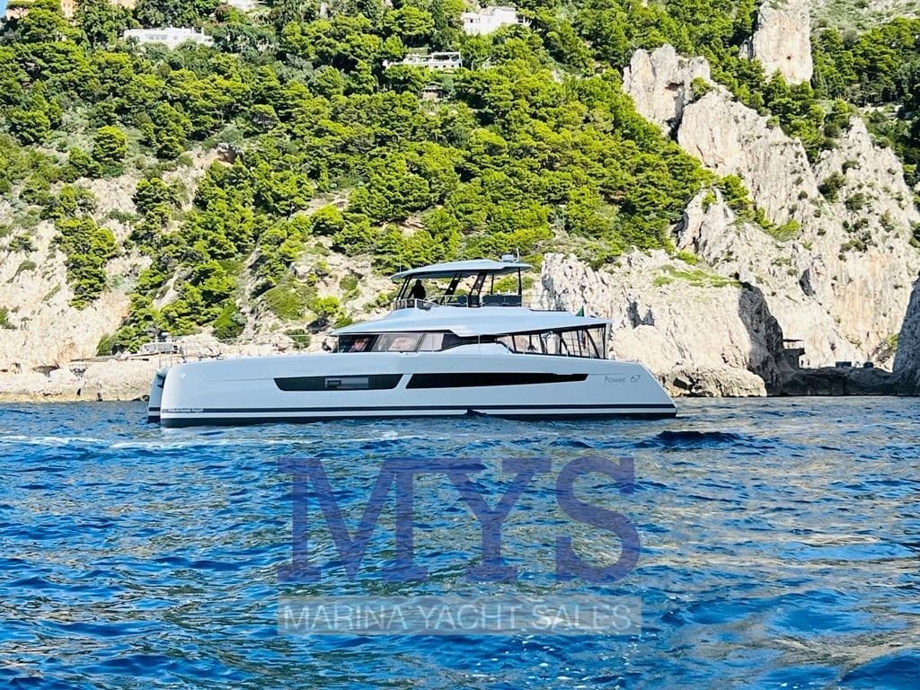 Fountaine Pajot Power 67 - Interior View Fountaine Pajot Power 67 - Interior View