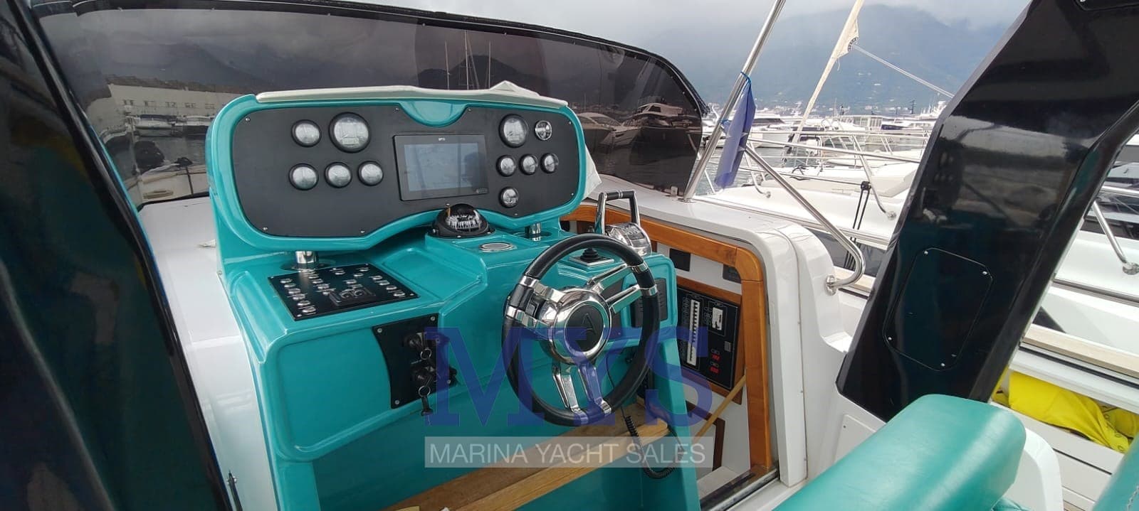 Italyure 38 used - hero image 14