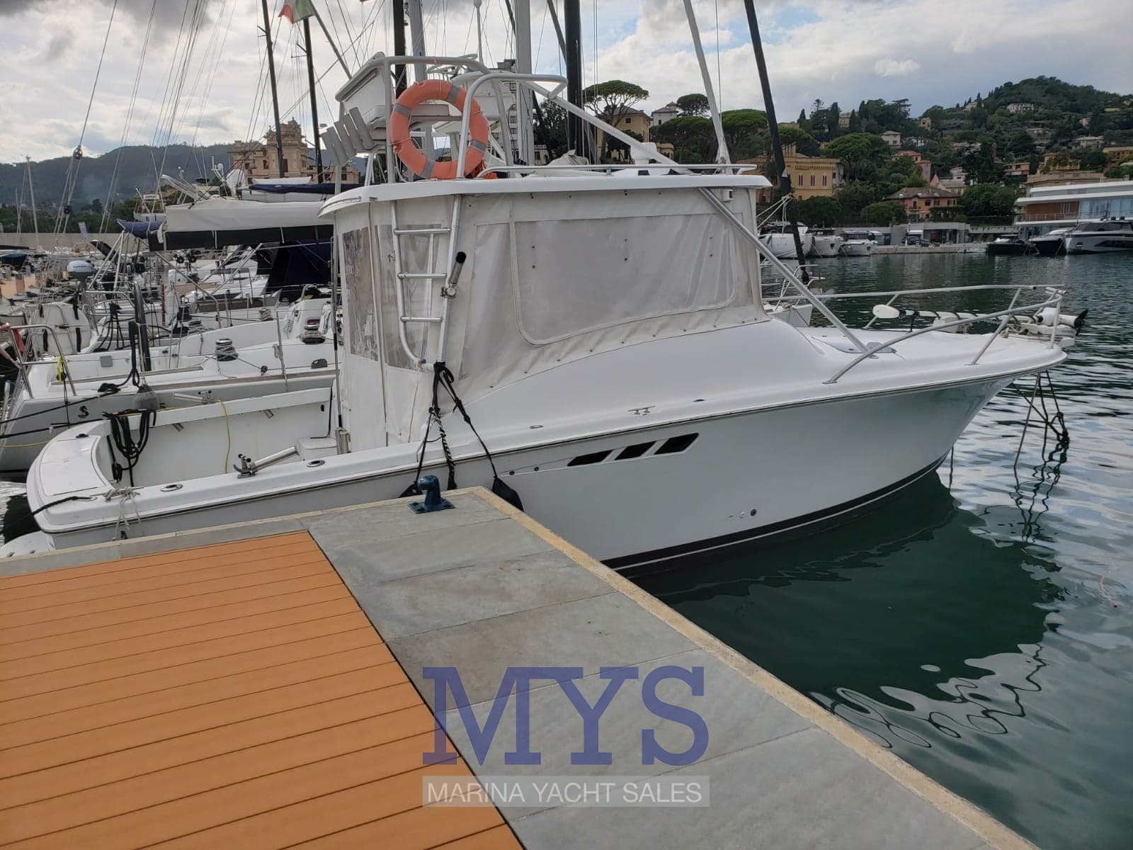 Luhrs Tournament 290 Open - Interior View Luhrs Tournament 290 Open - Interior View