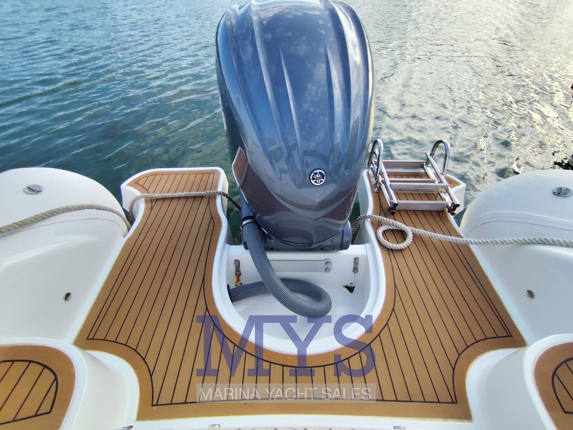 Almarine Maxi Rib Almar 820 S usato - foto hero 17