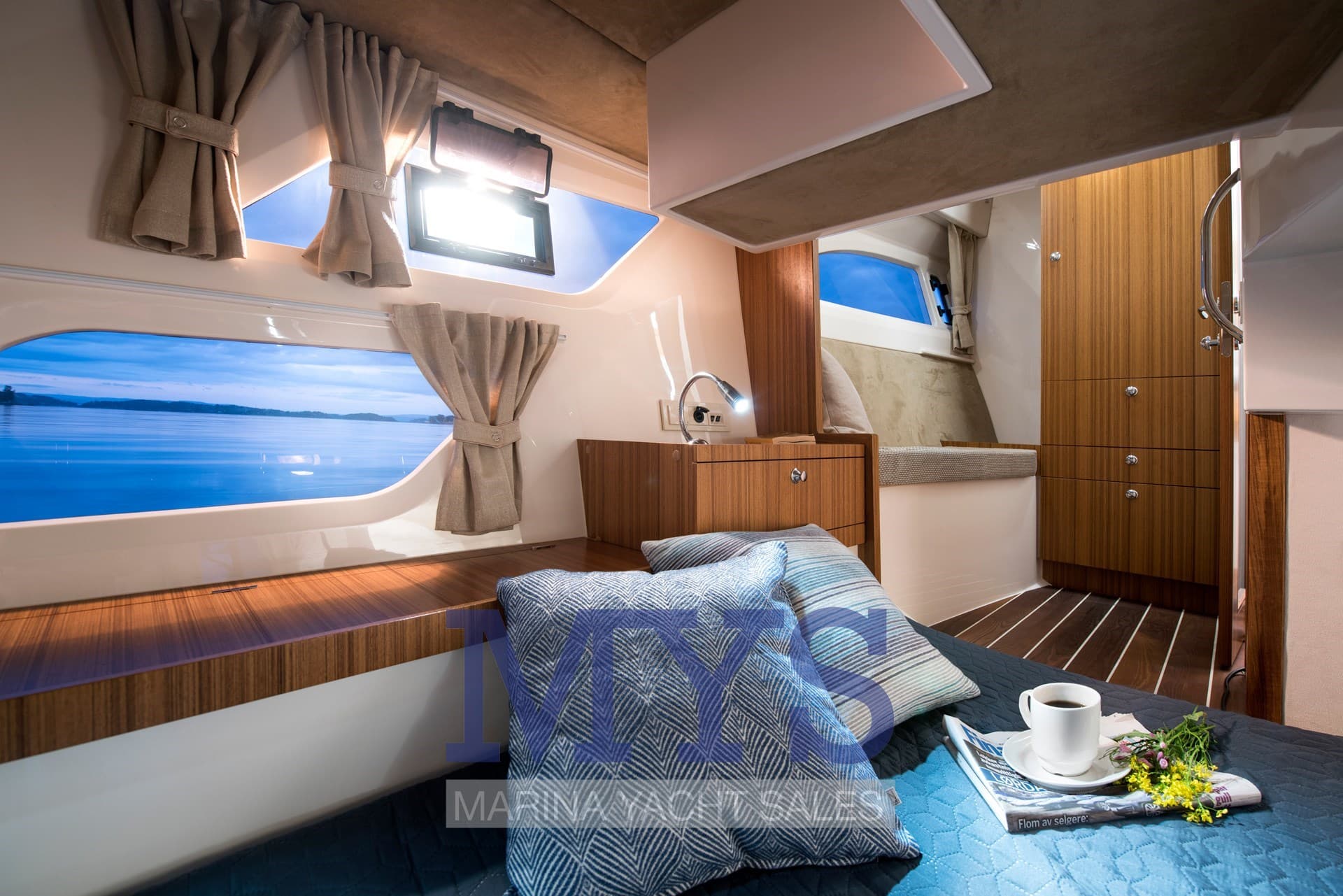 Marex 360 Cabriolet Cruiser usato - foto hero 17