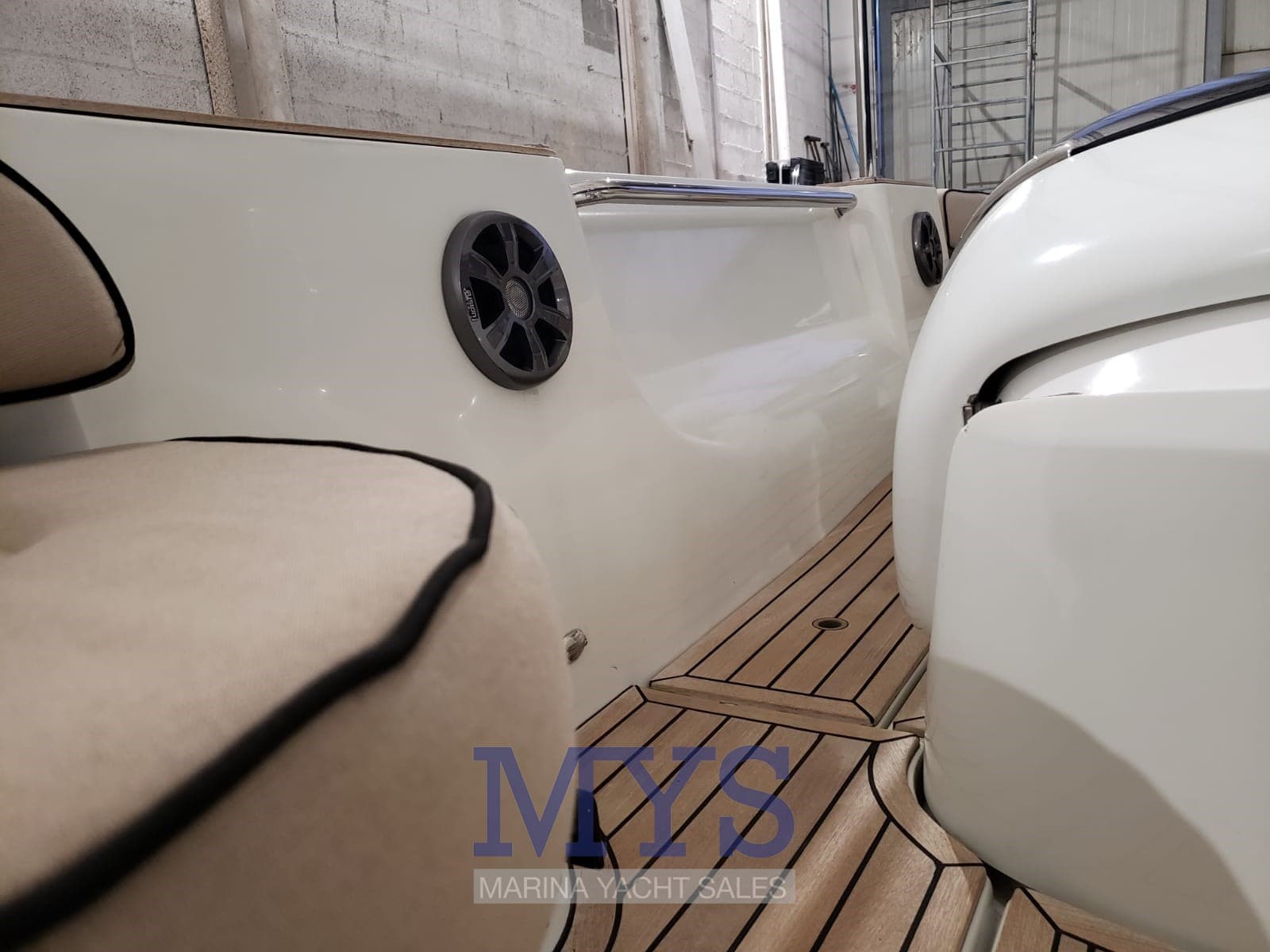 Castoldi JET TENDER 23 usato - foto hero 15