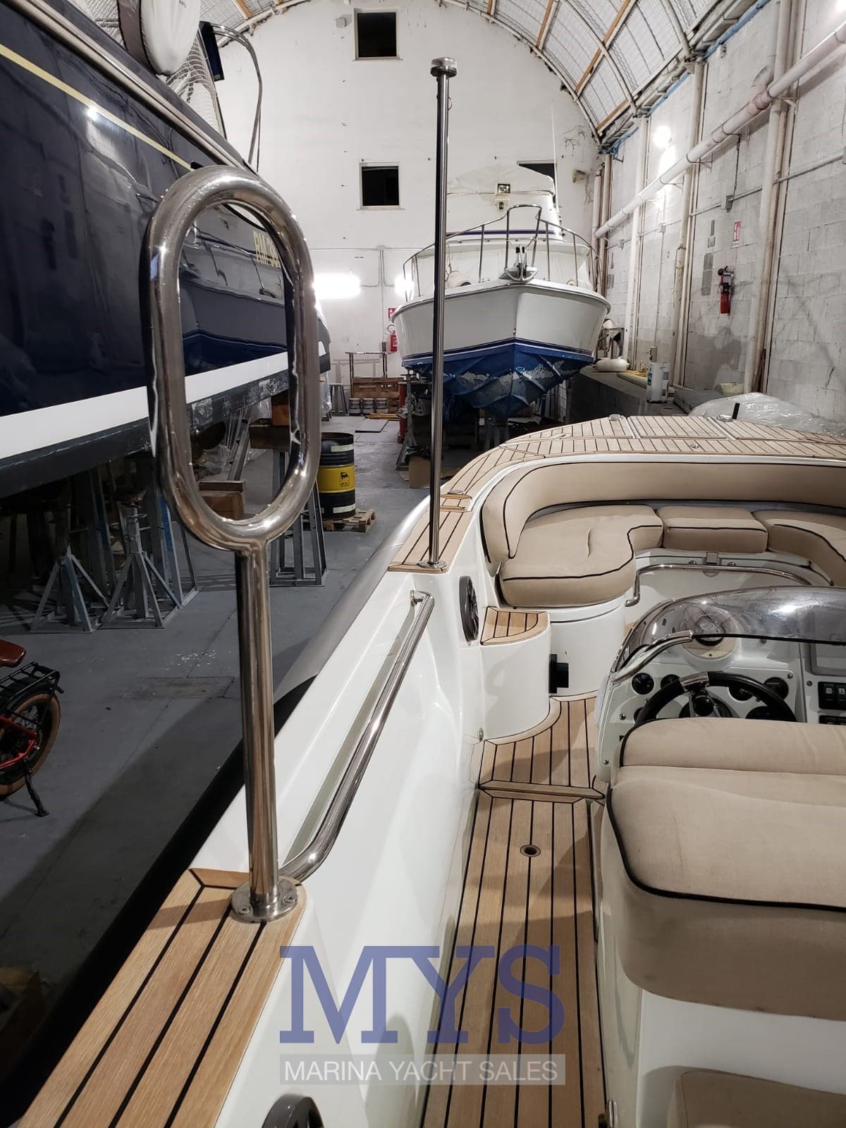 Castoldi JET TENDER 23 usato - foto hero 13