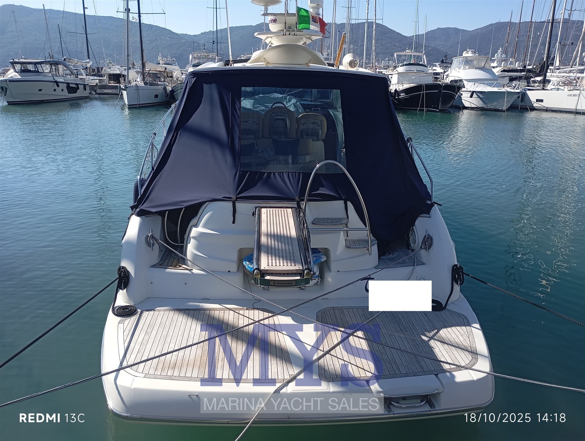 Cranchi Mediterranee 43 Ht - Detail View 1 Cranchi Mediterranee 43 Ht - Detail View 1