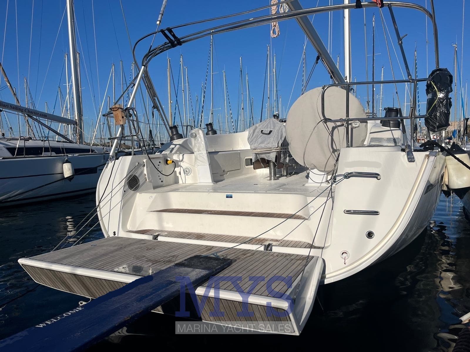 Bavaria 51 Cruiser - Interior View Bavaria 51 Cruiser - Interior View