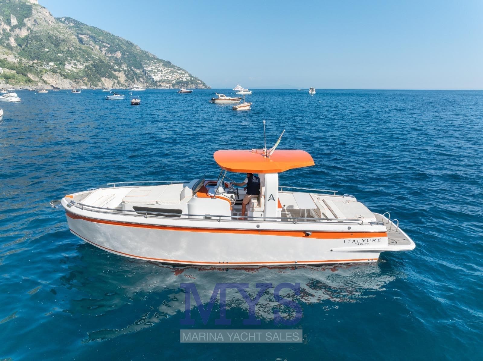 Italyure 35 - Main View Italyure 35 - Main View