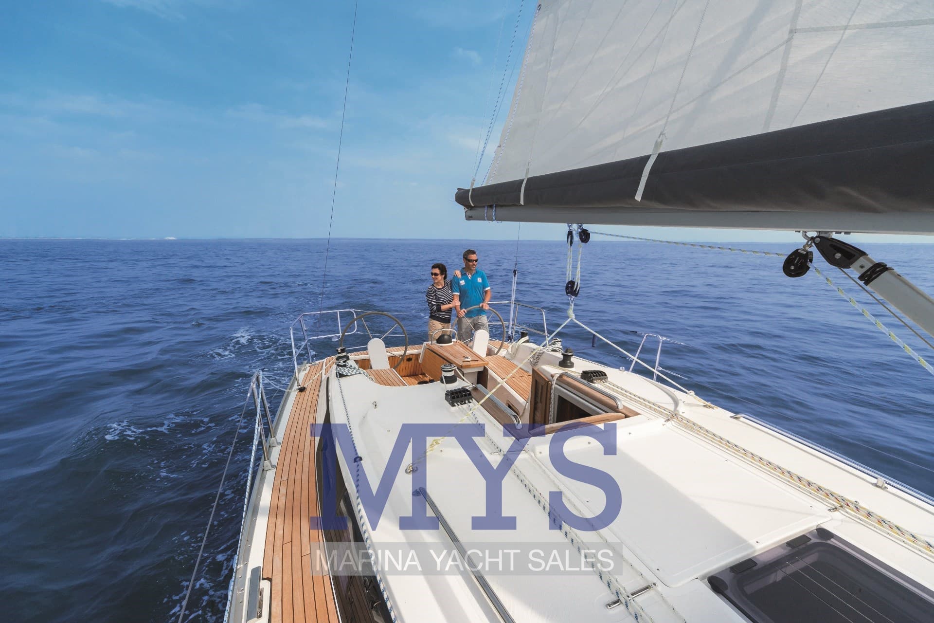 Bavaria Cruiser 34 - Interior View Bavaria Cruiser 34 - Interior View