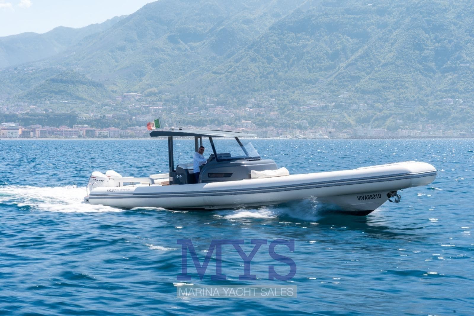 Coastal 12 Rada - Detail View 1 Coastal 12 Rada - Detail View 1