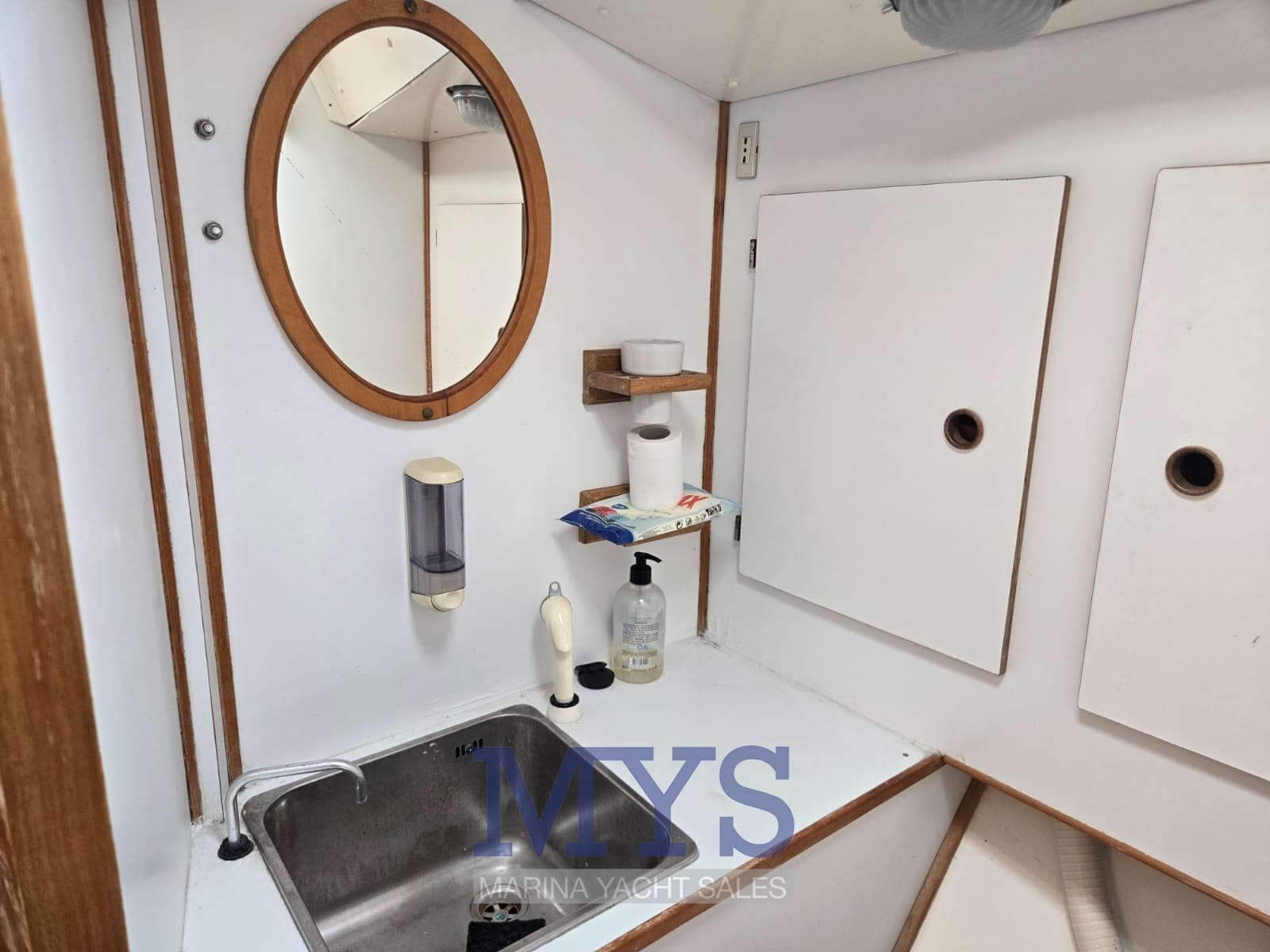 Oyster Heritage 37' usato - foto hero 16