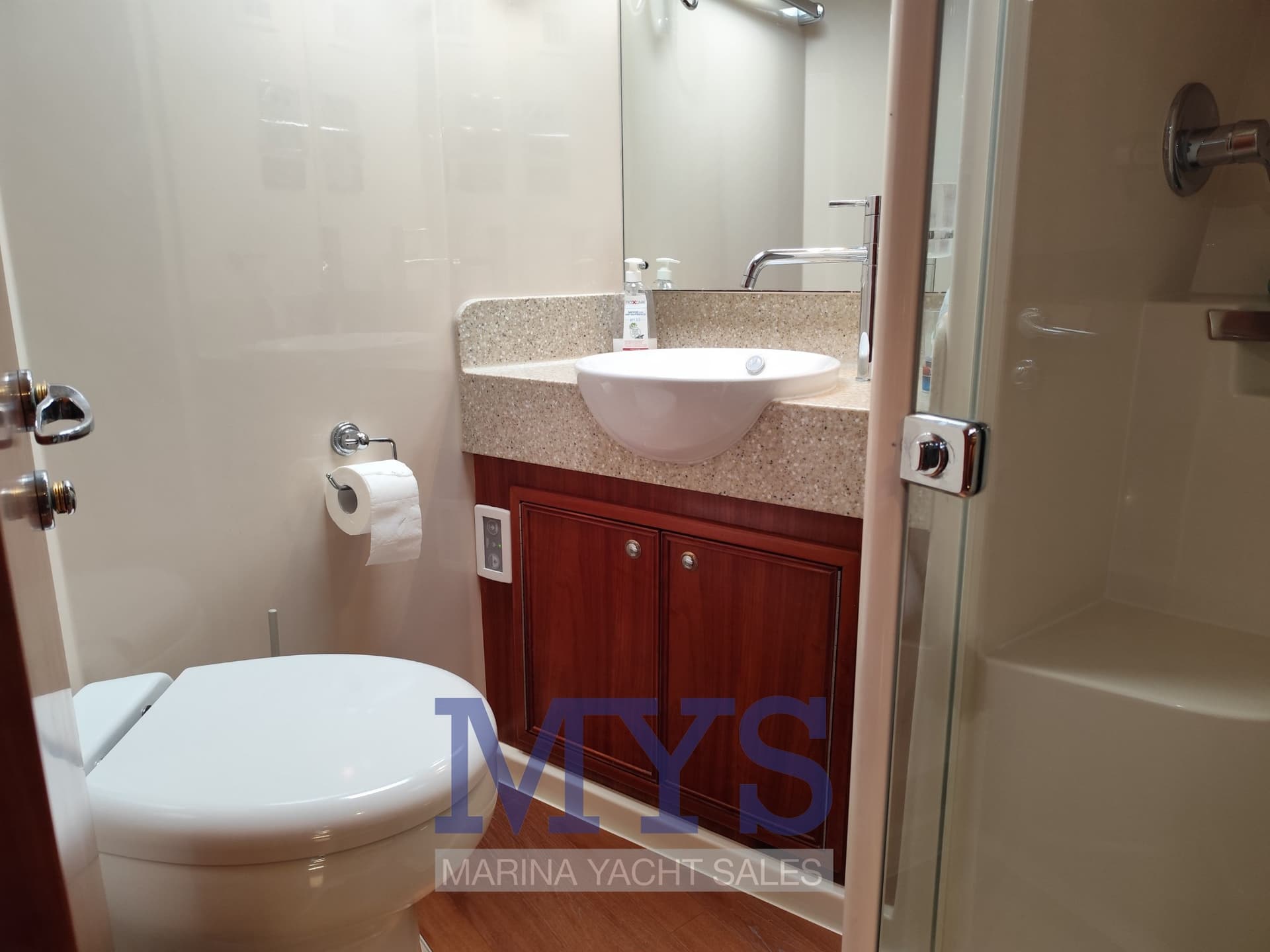 Riviera Marine 47 Flybridge usato - foto hero 23