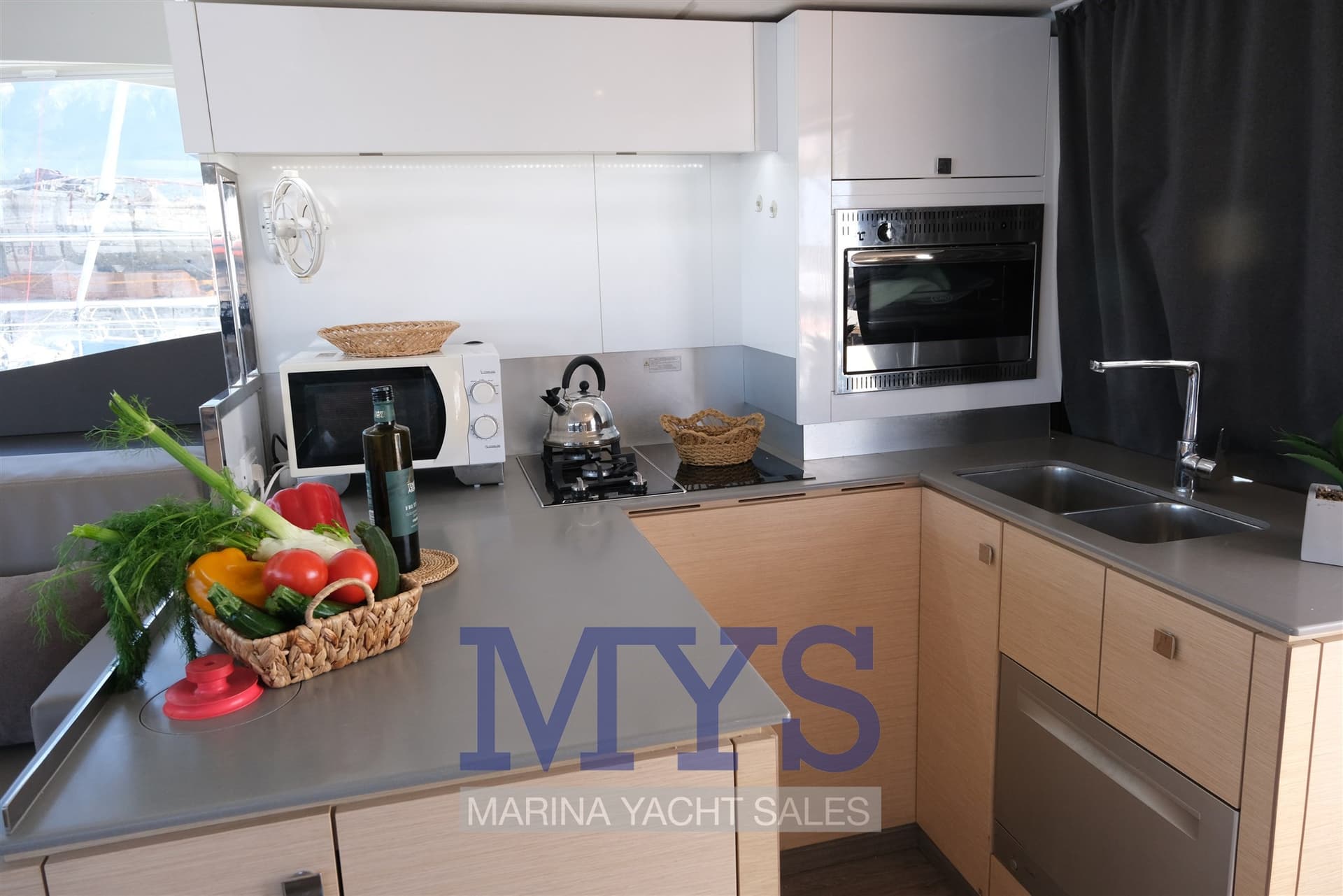 Fountaine Pajot MY 44 usato - foto hero 13