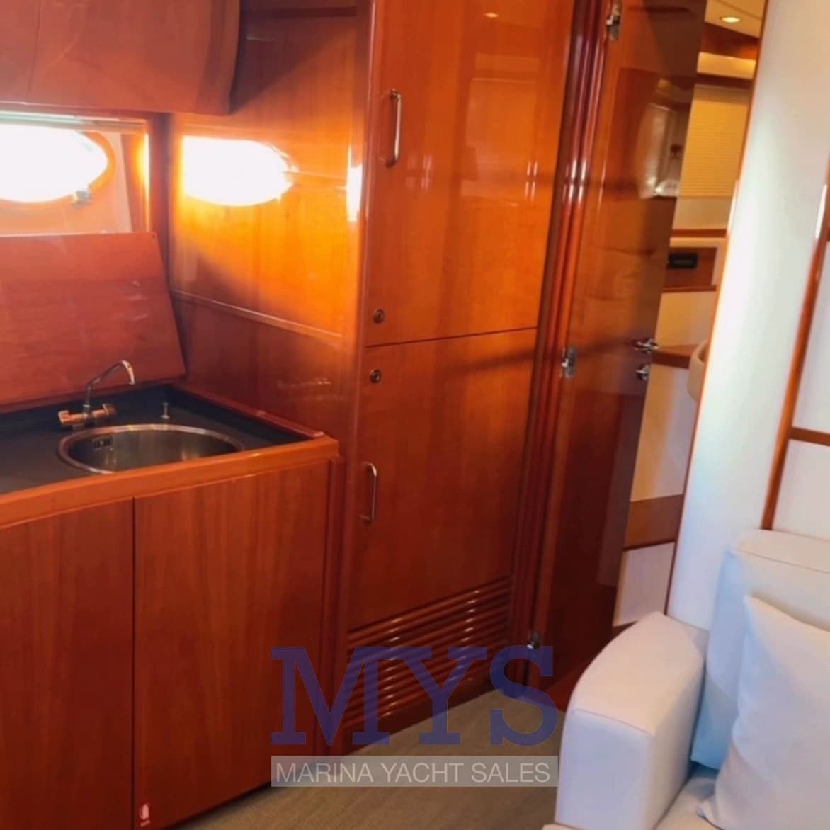 Pershing Pershing 50' used - hero image 18