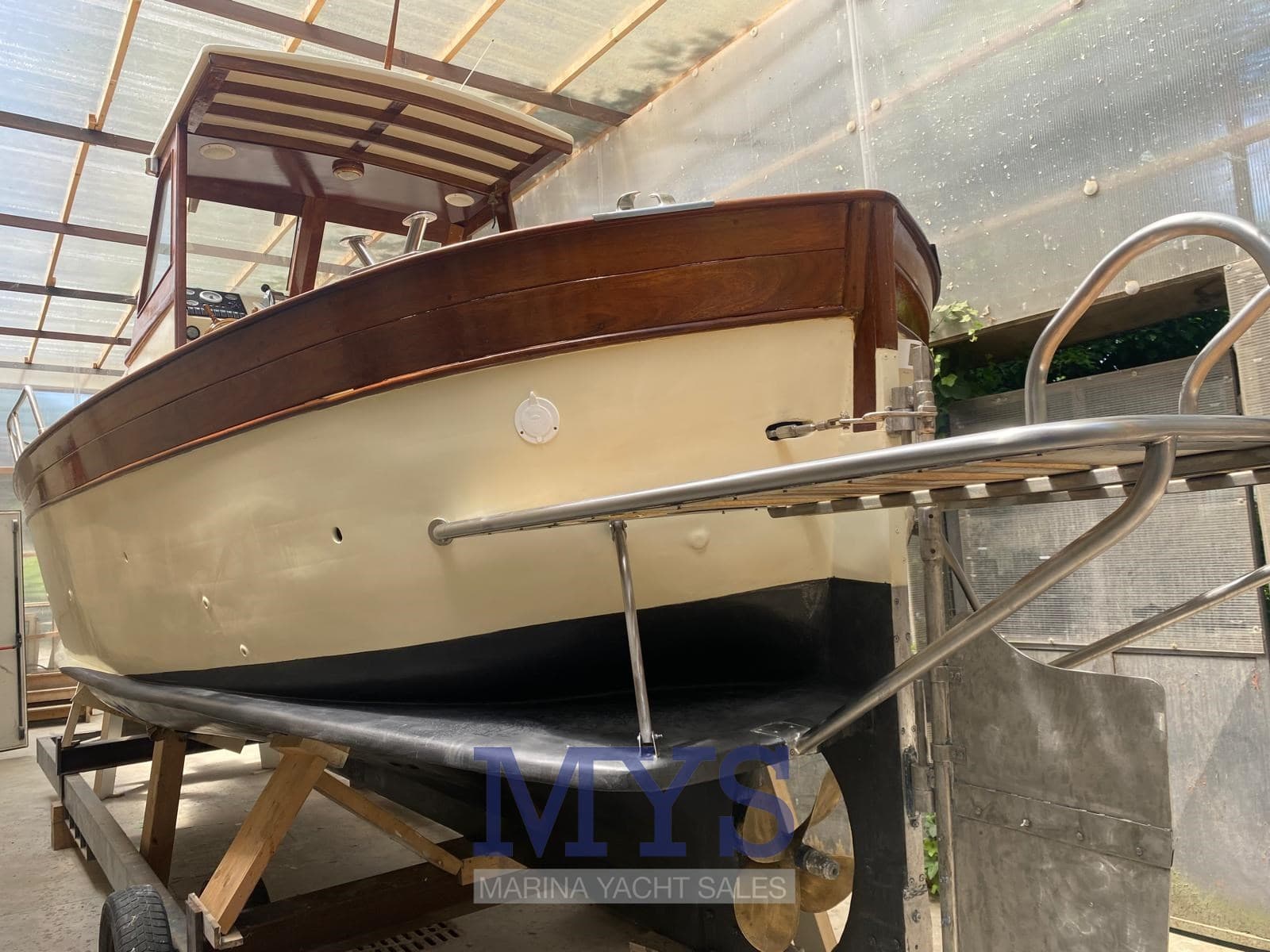 Vittorio Aprea Gozzo Sorrentino - Interior View Vittorio Aprea Gozzo Sorrentino - Interior View