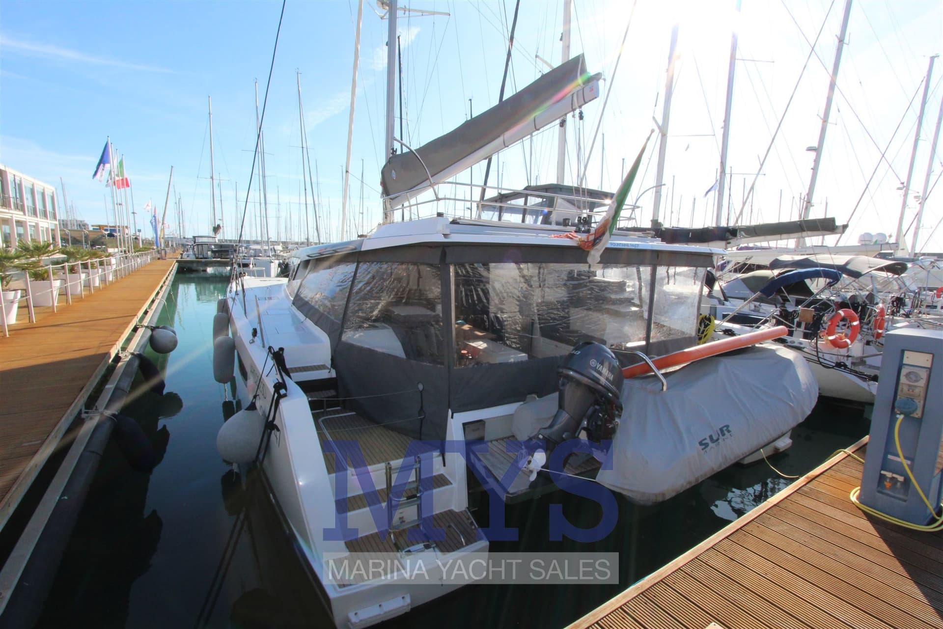 Fountaine Pajot 47 Tanna - Deck View Fountaine Pajot 47 Tanna - Deck View