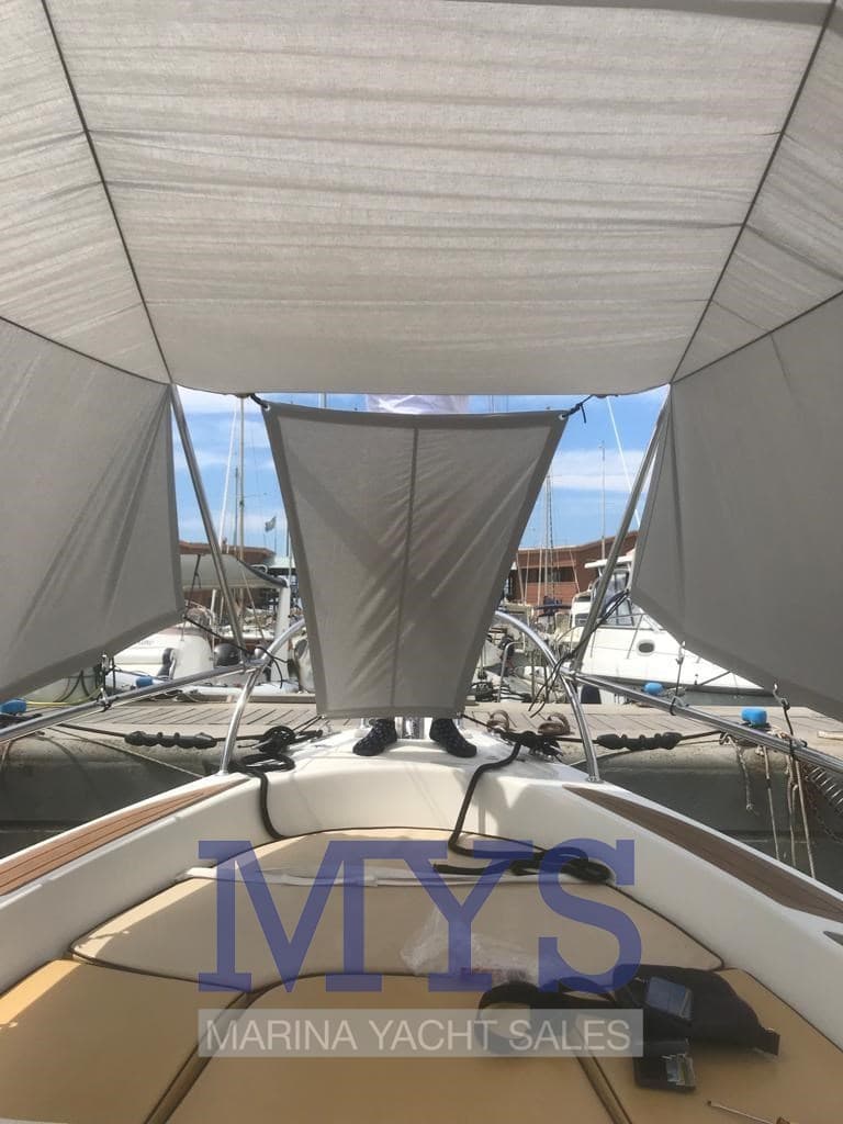 Lomac Nautica In 1000 - Deck View Lomac Nautica In 1000 - Deck View