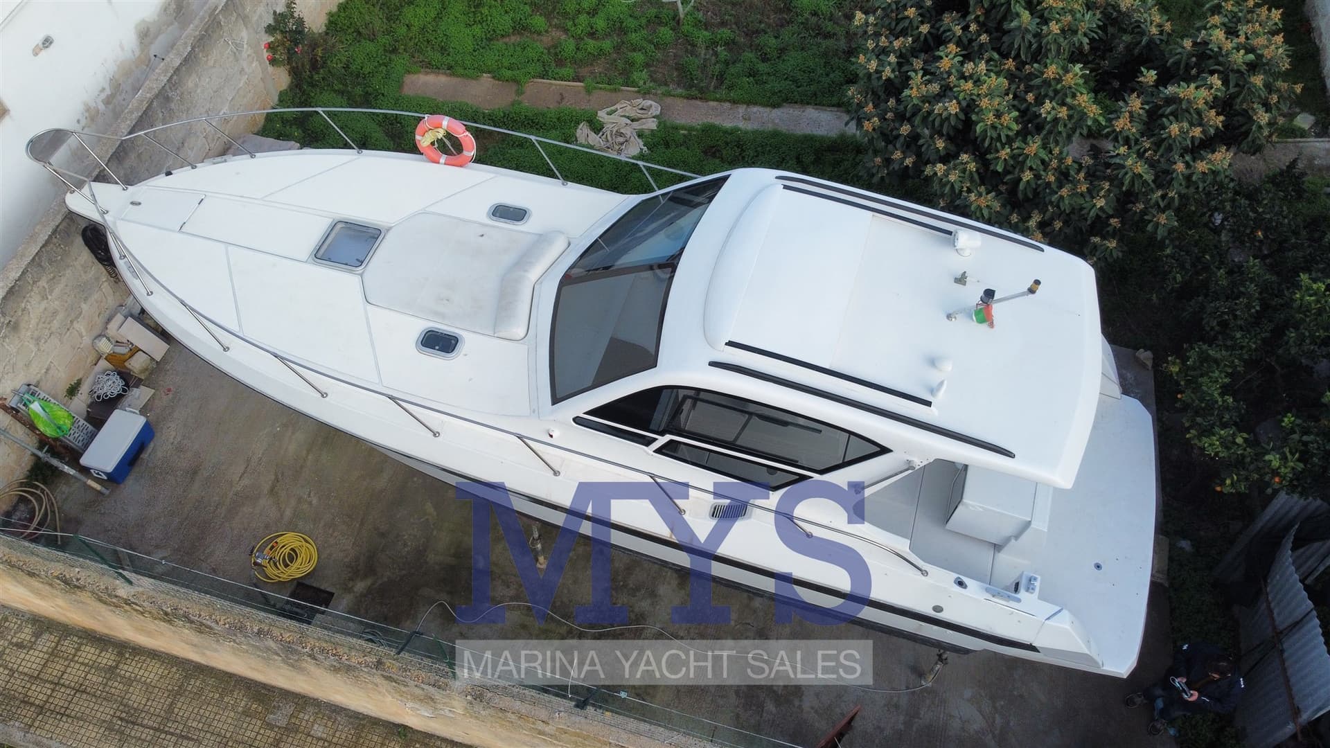 Comar Iperion 37 - Interior View Comar Iperion 37 - Interior View