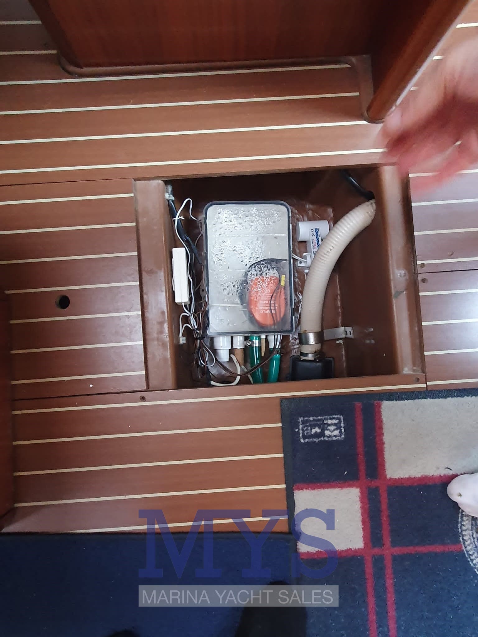 Bavaria 40 Cruiser usato - foto hero 22