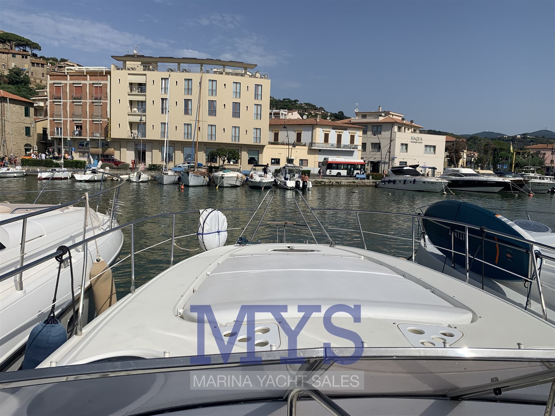 Innovazioni e Progetti Mira 40 - Deck View Innovazioni e Progetti Mira 40 - Deck View