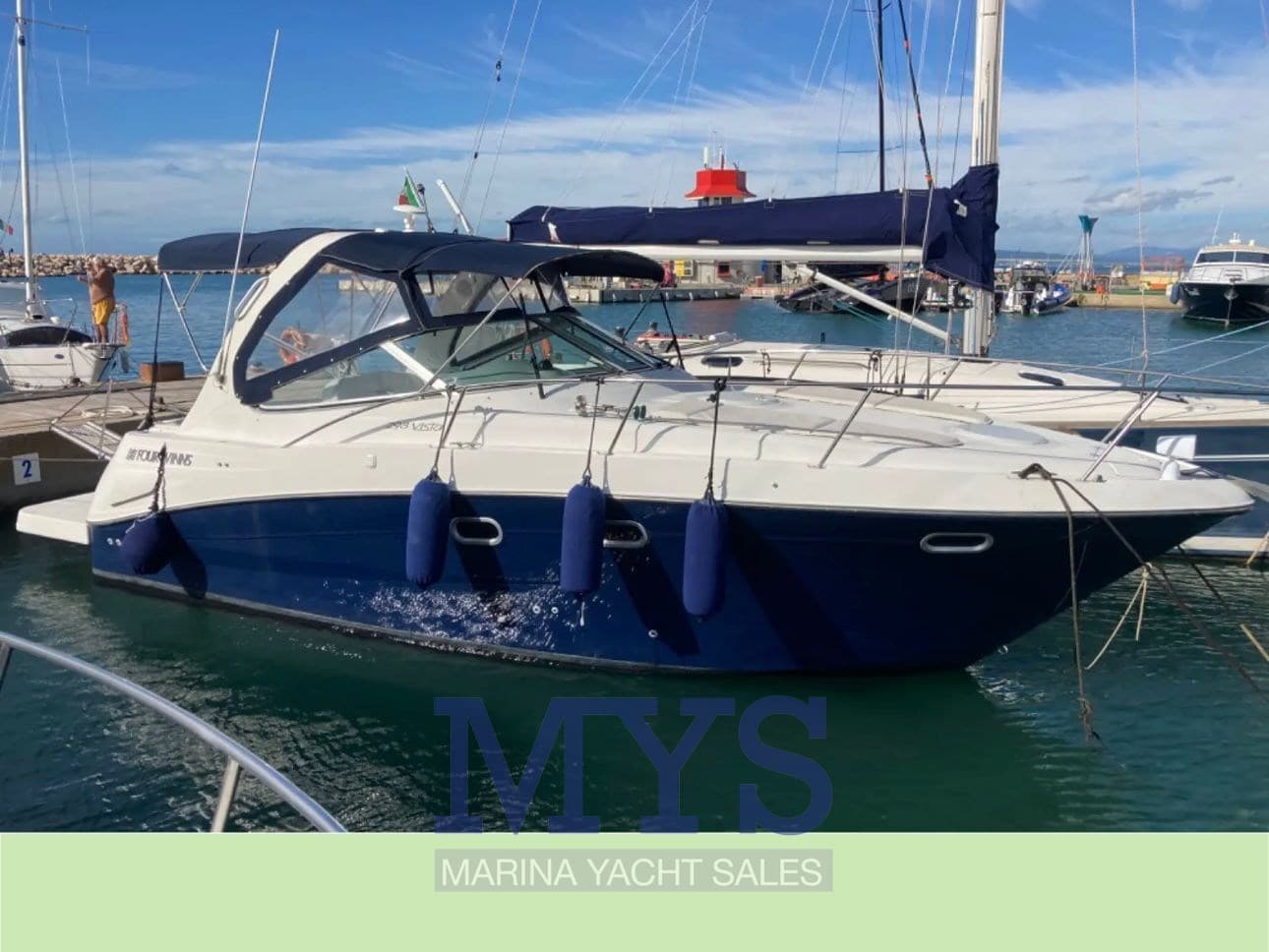 Four Winns Vista 298 - Main View Four Winns Vista 298 - Main View