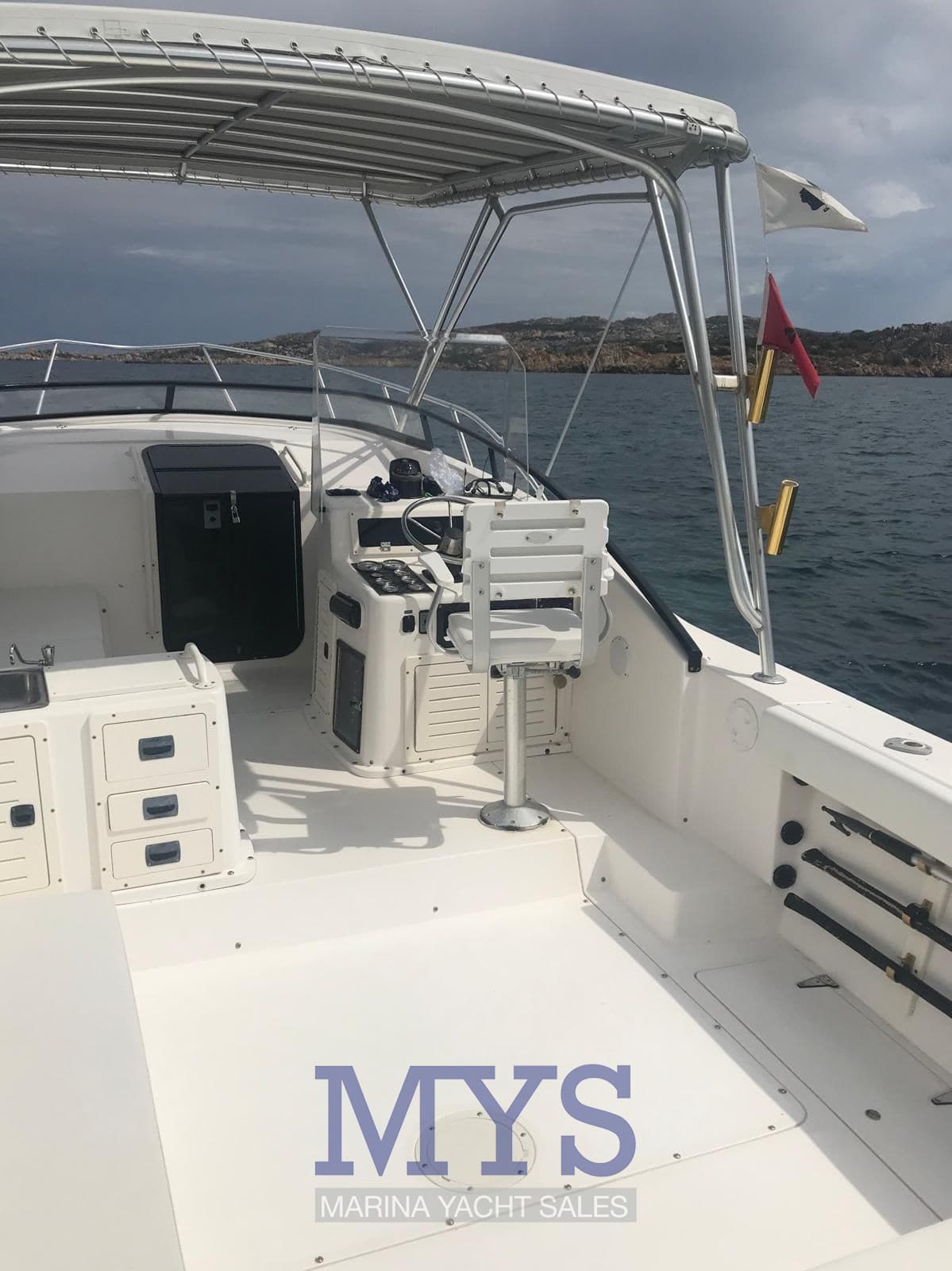 Mako Marine MAKO 295 usato - foto hero 9